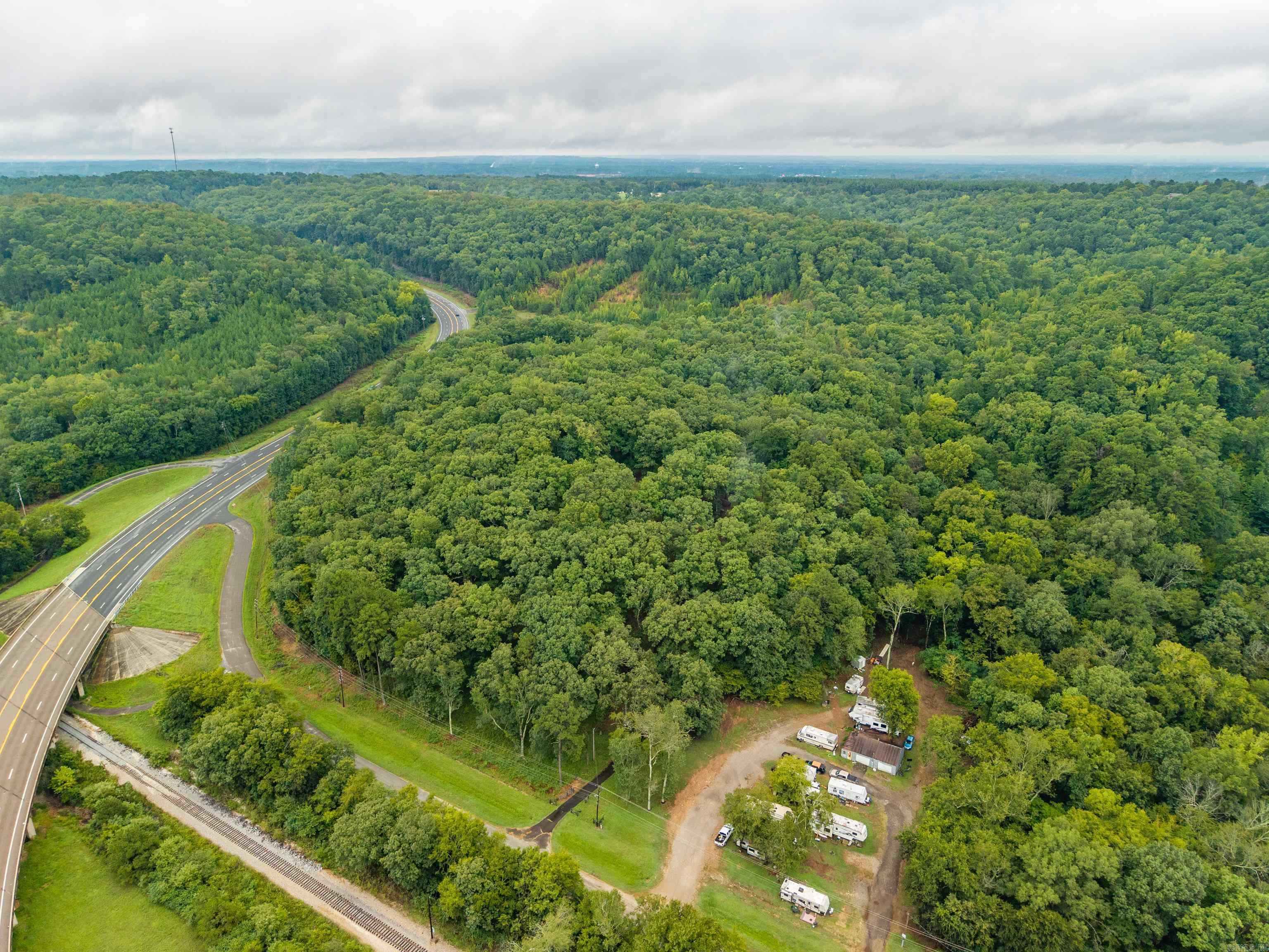 395 Riveroaks  Malvern, AR