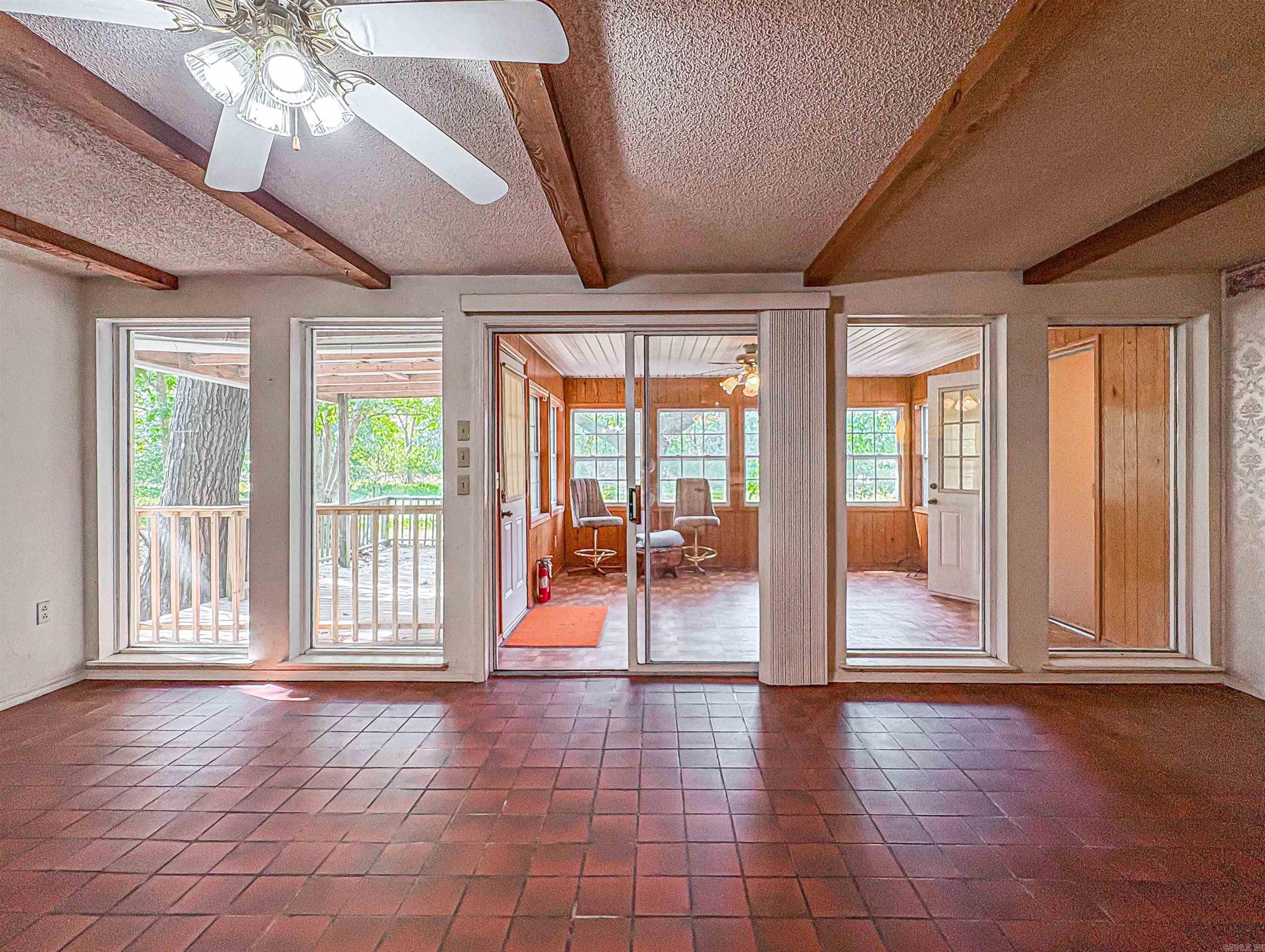 125 Woodsong  Mountain Home, AR