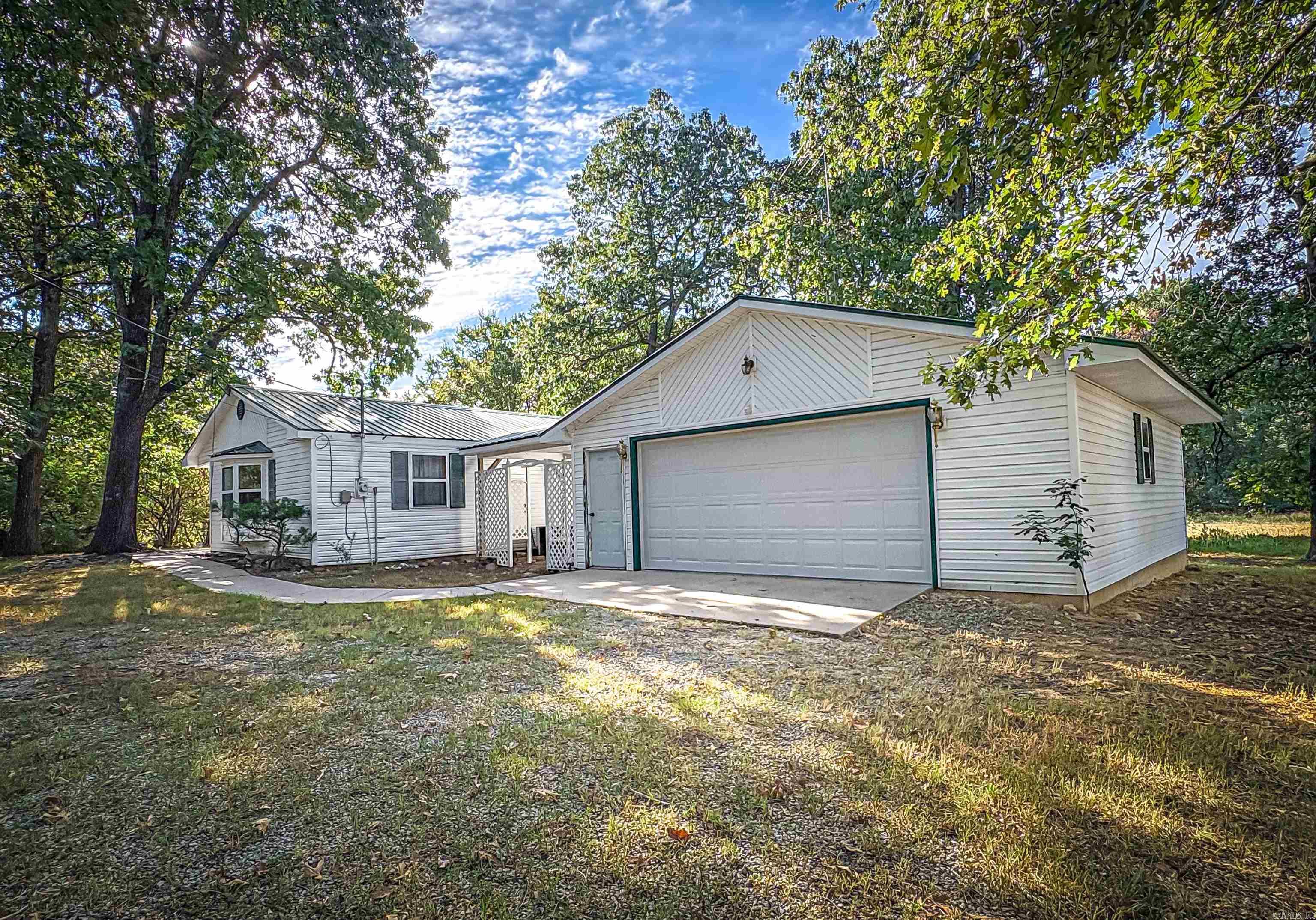 125 Woodsong  Mountain Home, AR