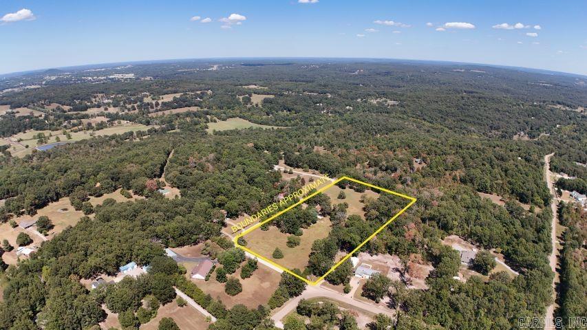 125 Woodsong  Mountain Home, AR