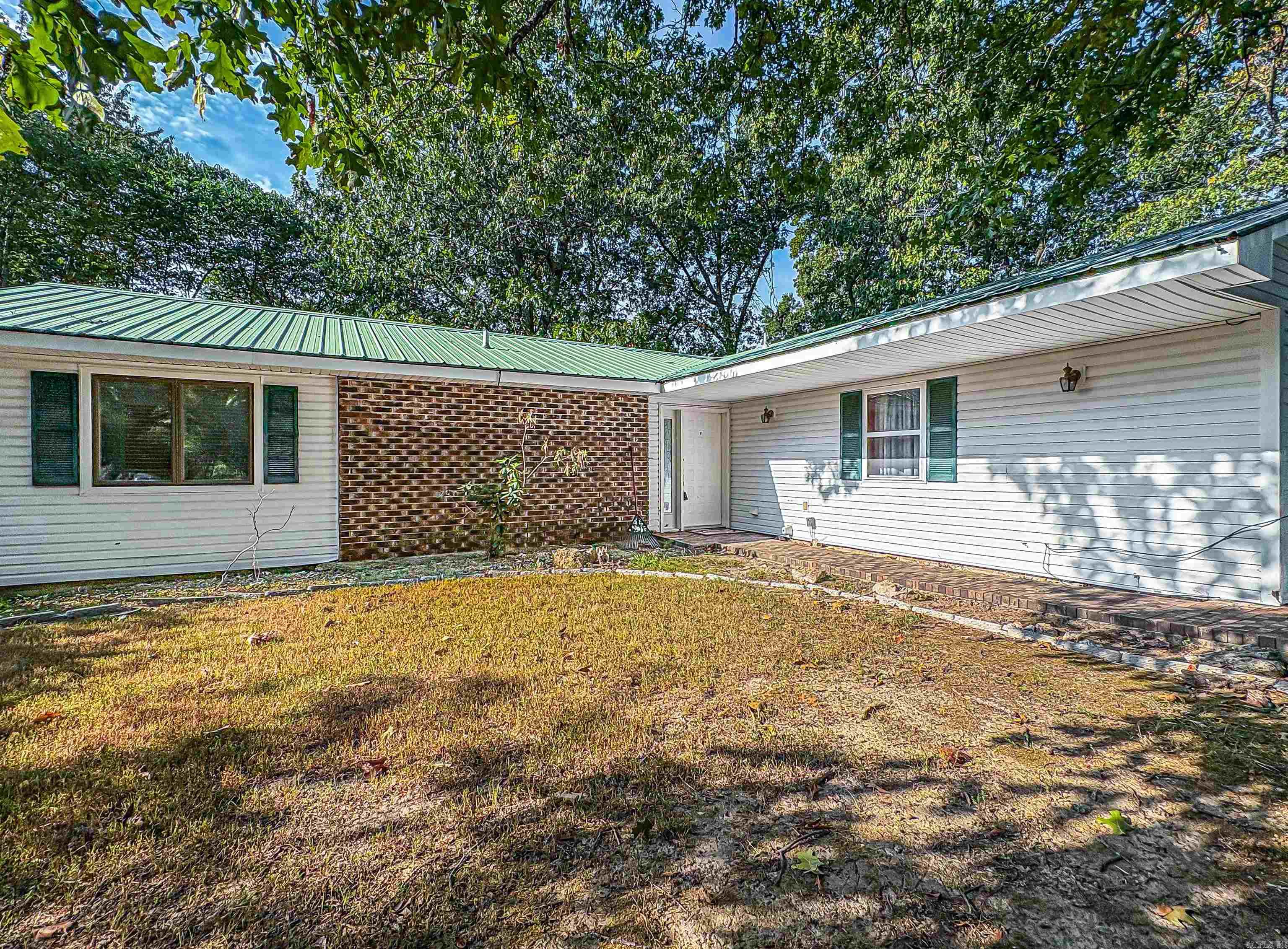 125 Woodsong  Mountain Home, AR