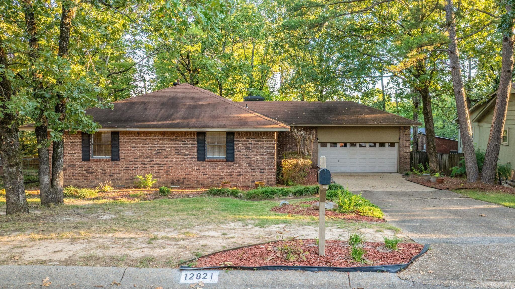 12821 Morrison  Little Rock, AR