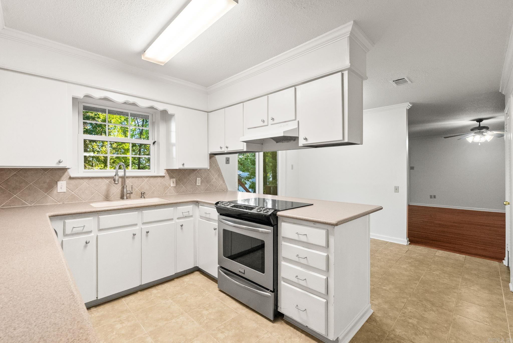 12821 Morrison  Little Rock, AR