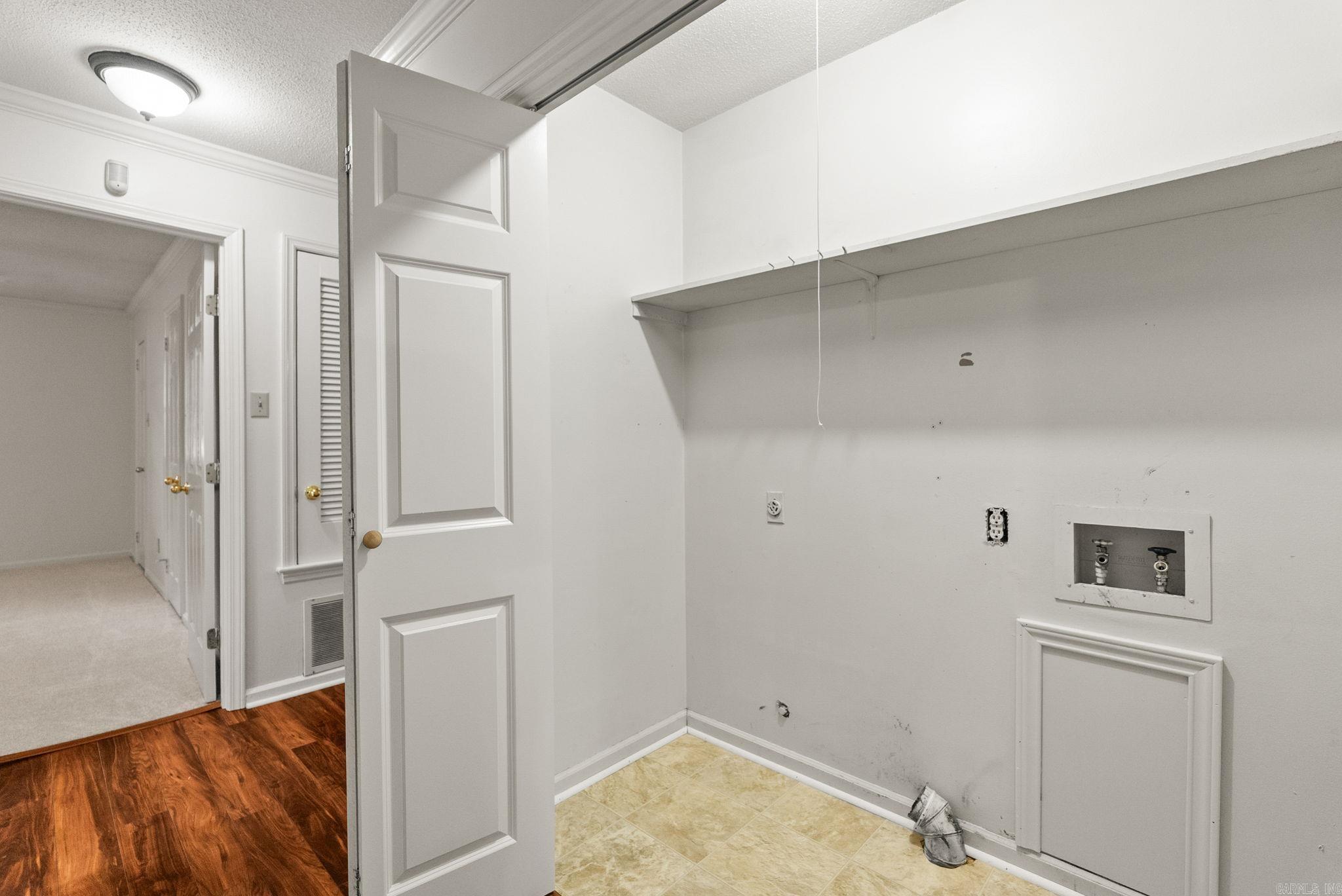 12821 Morrison  Little Rock, AR