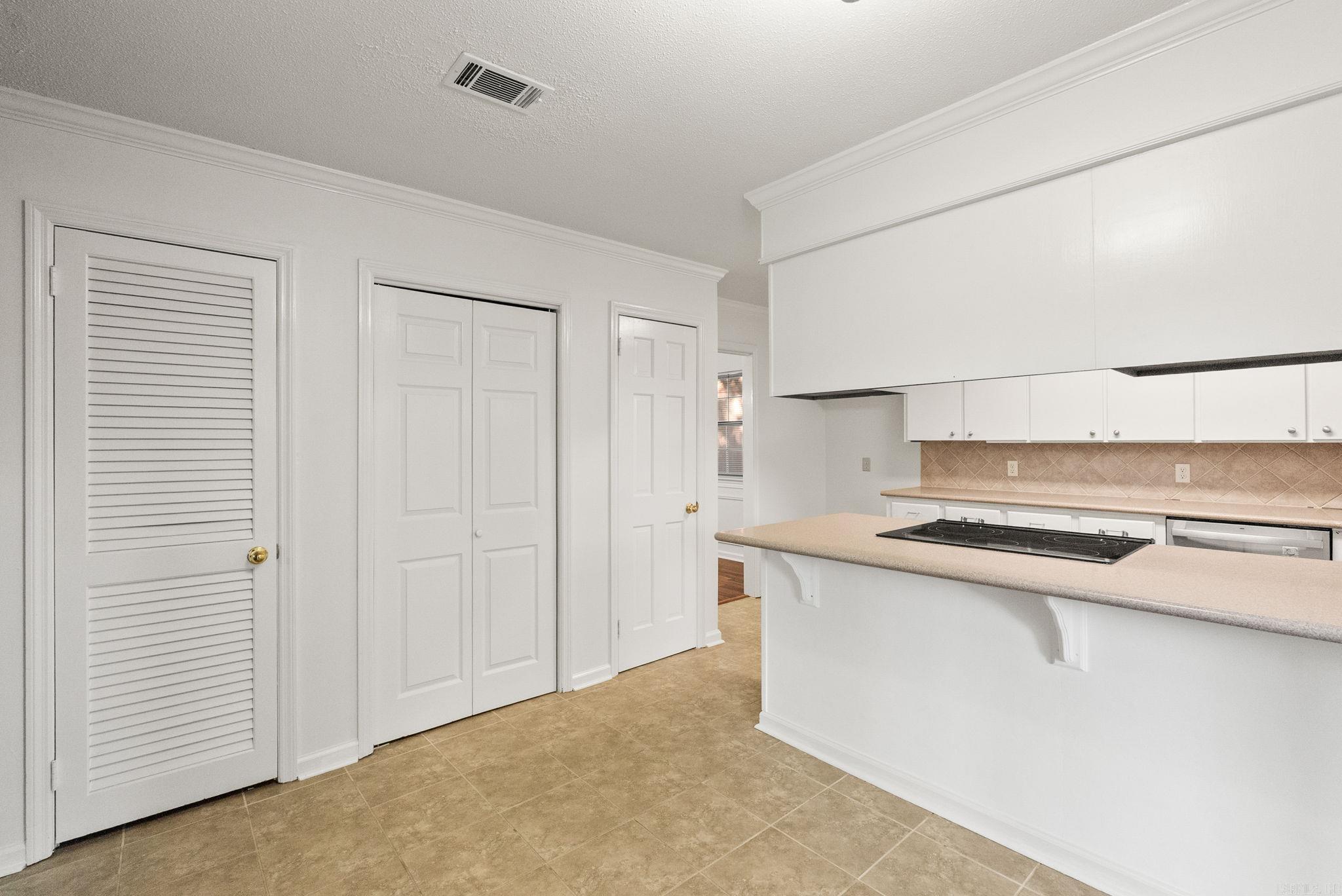 12821 Morrison  Little Rock, AR