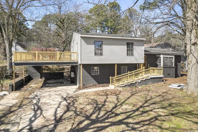 2014 W Lakeview  Benton, AR