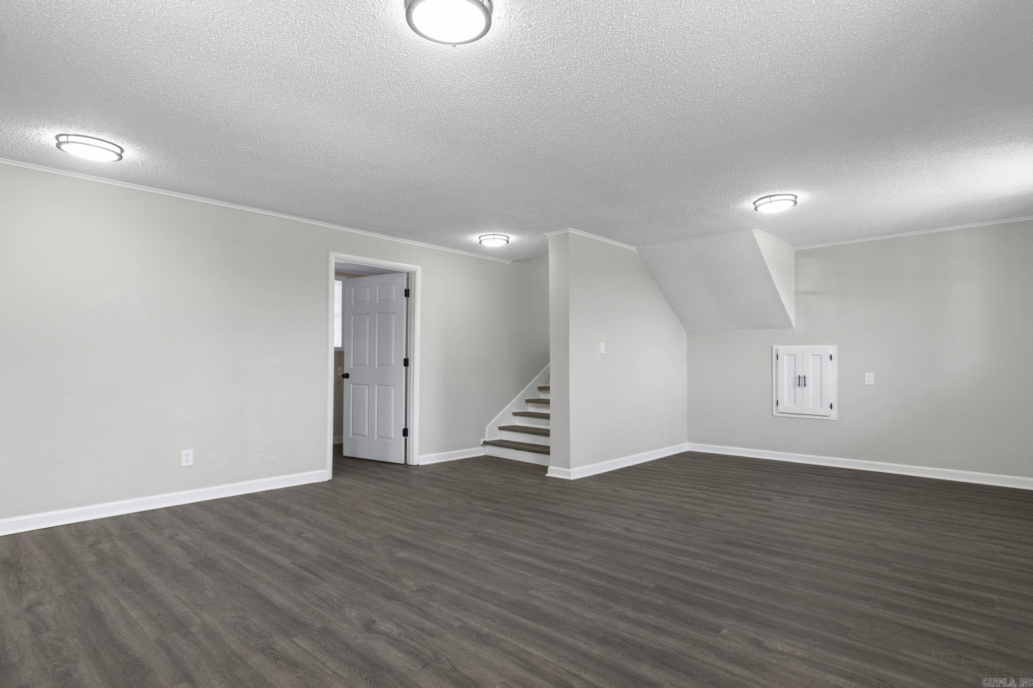 2014 W Lakeview  Benton, AR