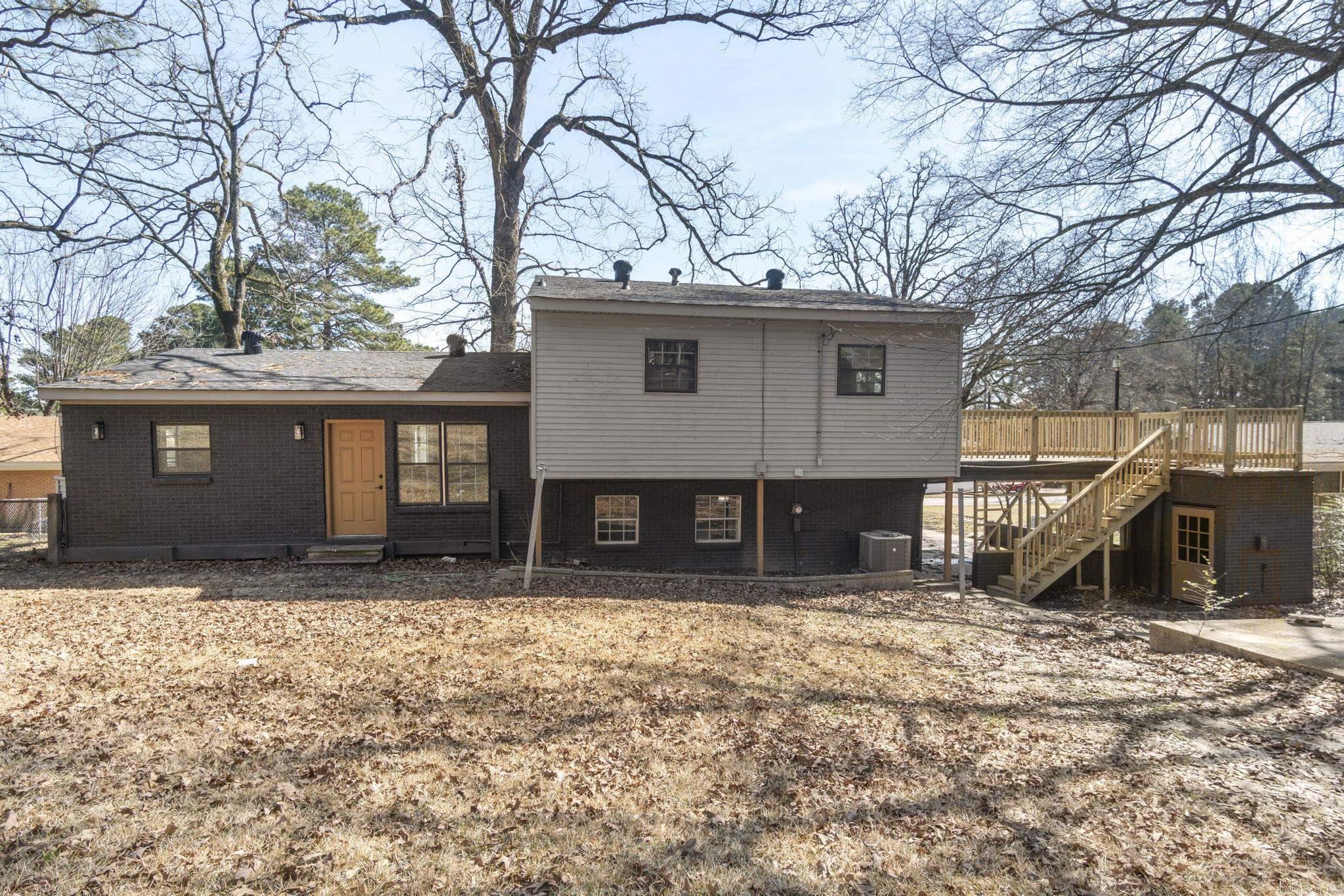 2014 W Lakeview  Benton, AR
