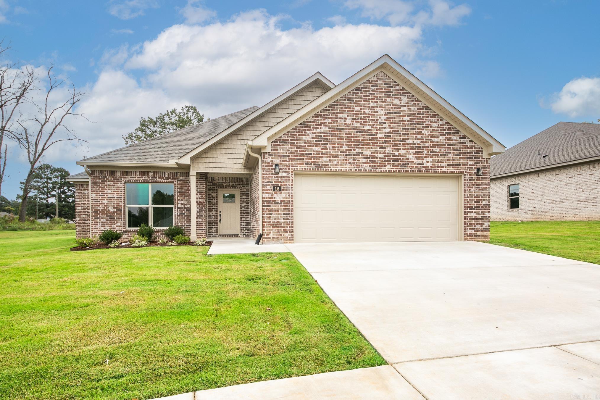 15 Wolfsbridge  Cabot, AR