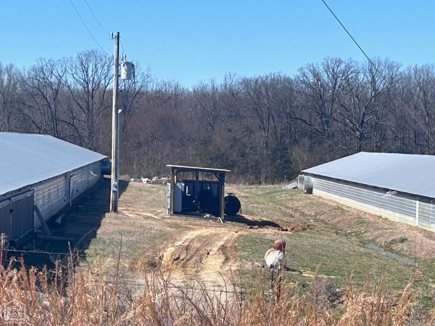 920 Highway 25  Strawberry, AR