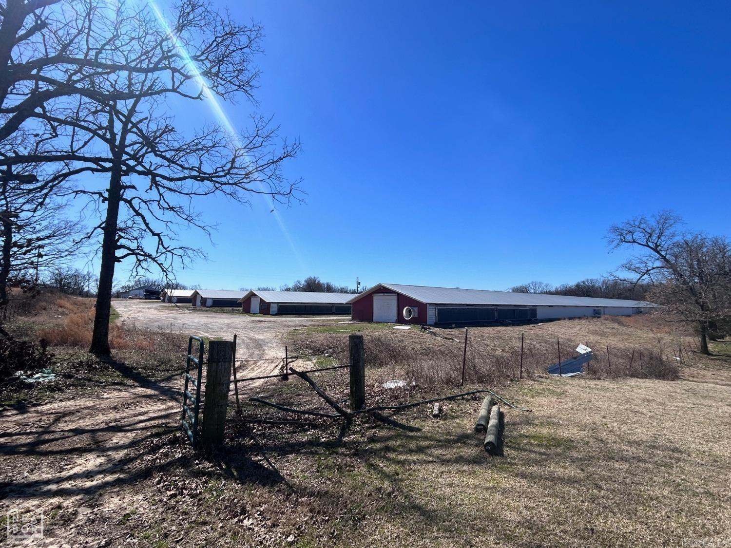 920 Highway 25  Strawberry, AR