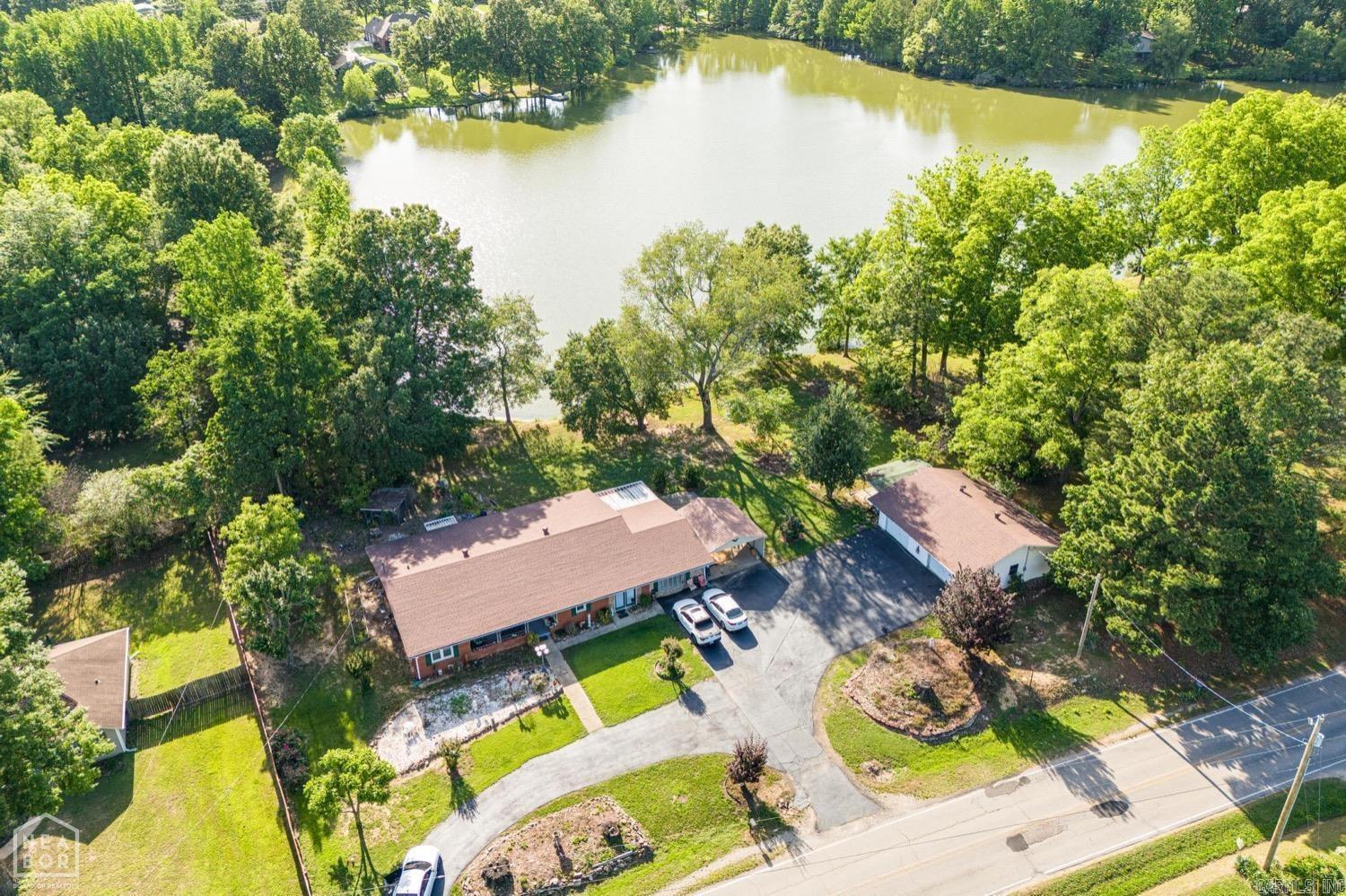 2300 Mount Carmel  Paragould, AR
