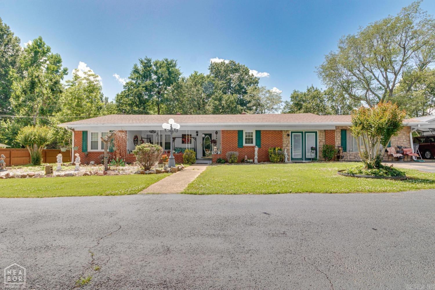 2300 Mount Carmel  Paragould, AR