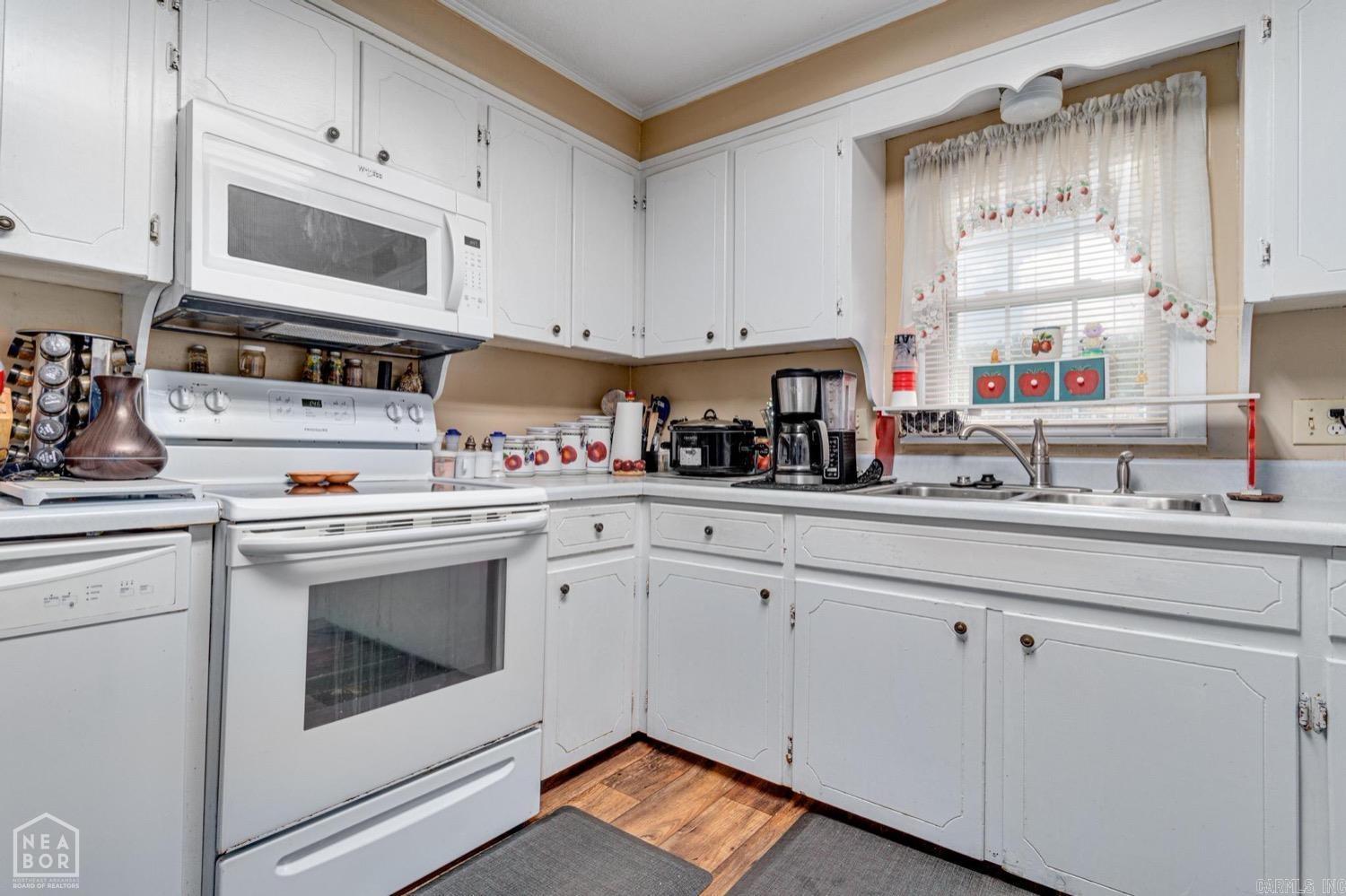 2300 Mount Carmel  Paragould, AR