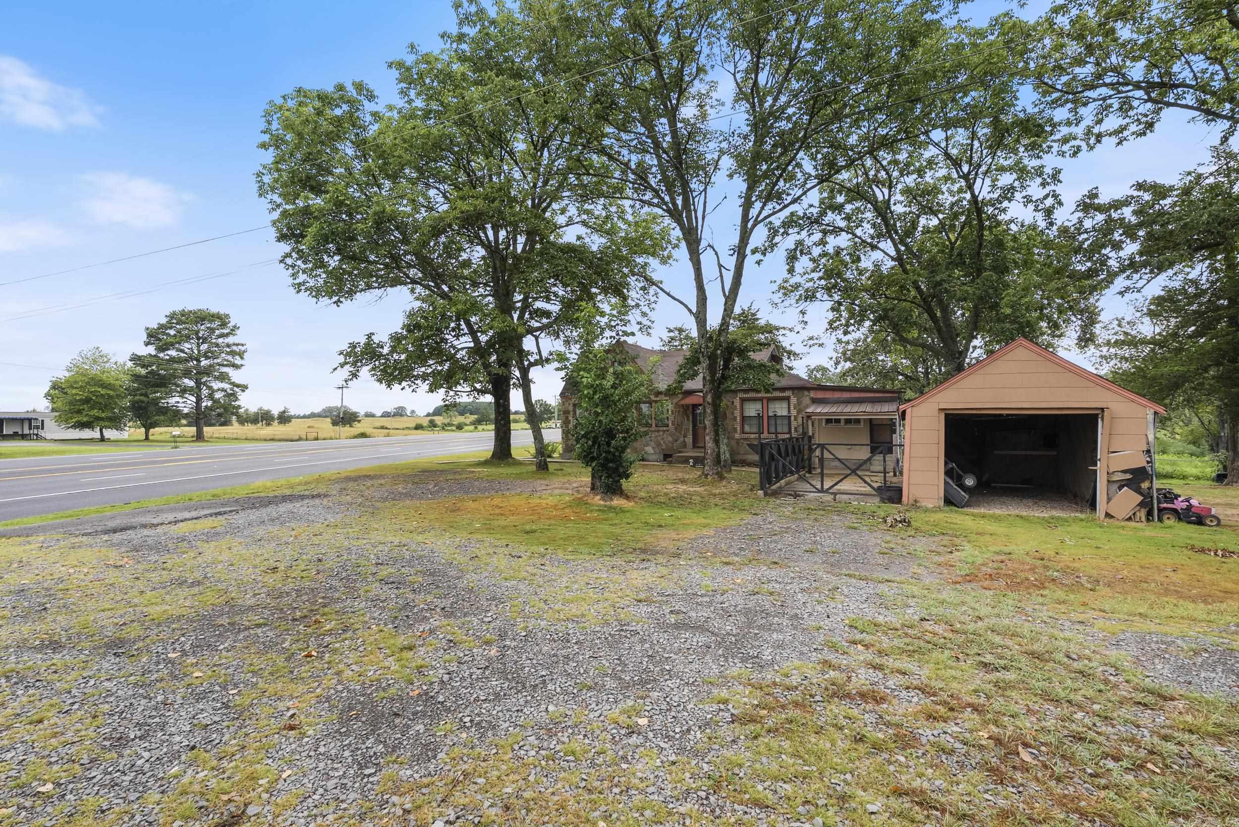 133 South Broadway  Damascus, AR