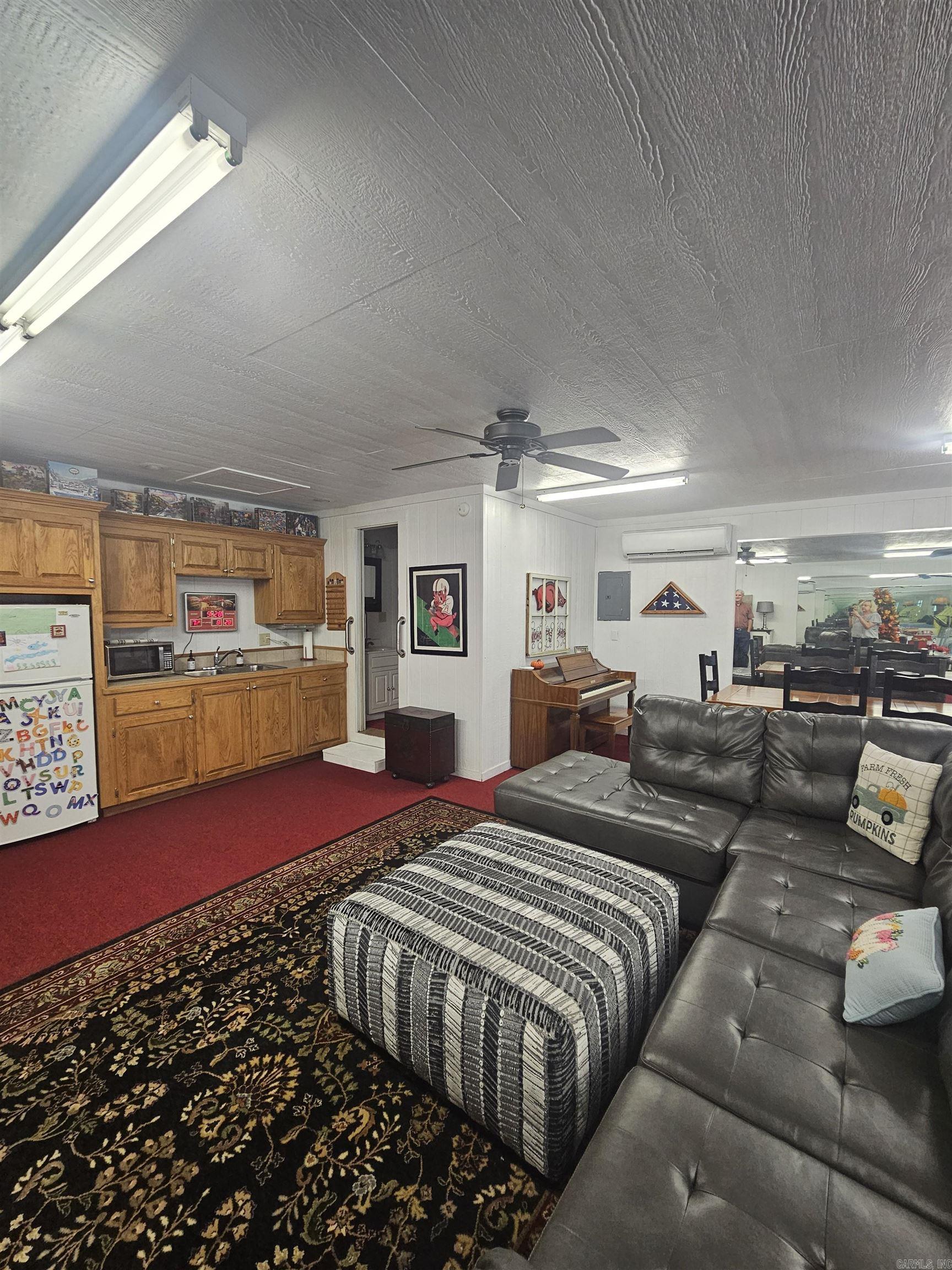 607 N 12th  Nashville, AR