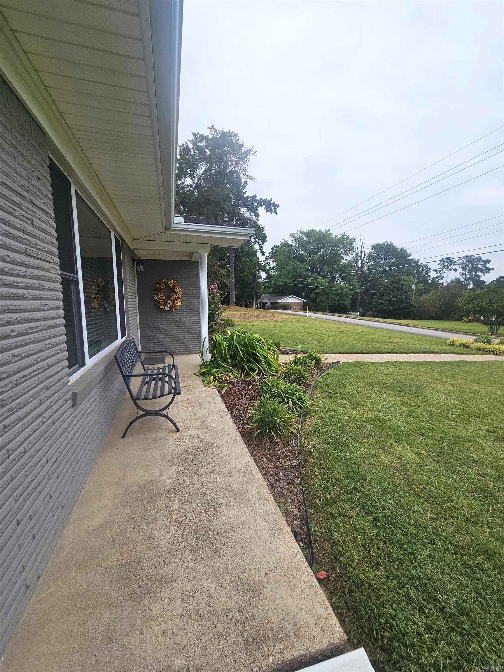 607 N 12th  Nashville, AR