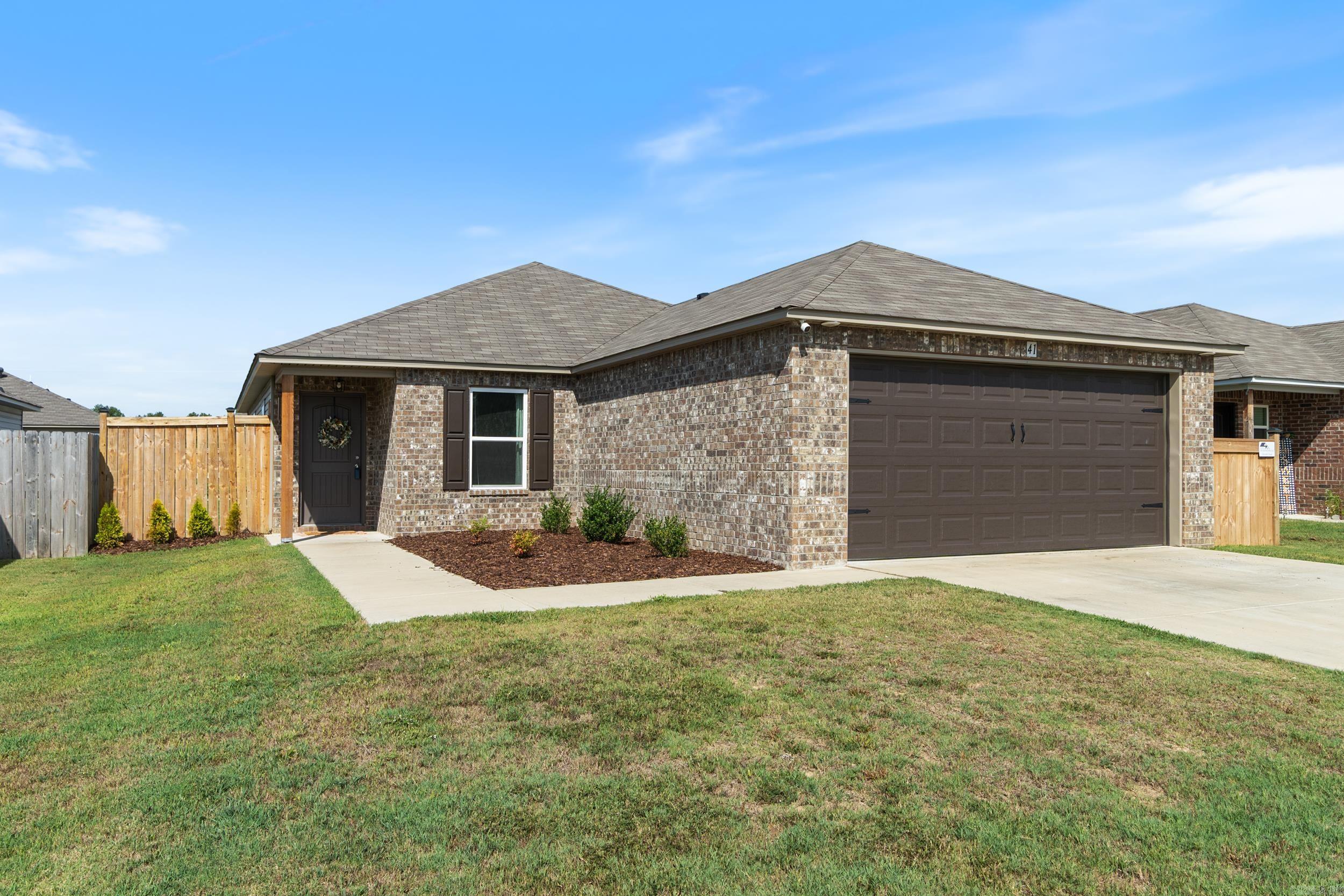 41 Oak Leaf Drive  Conway, AR