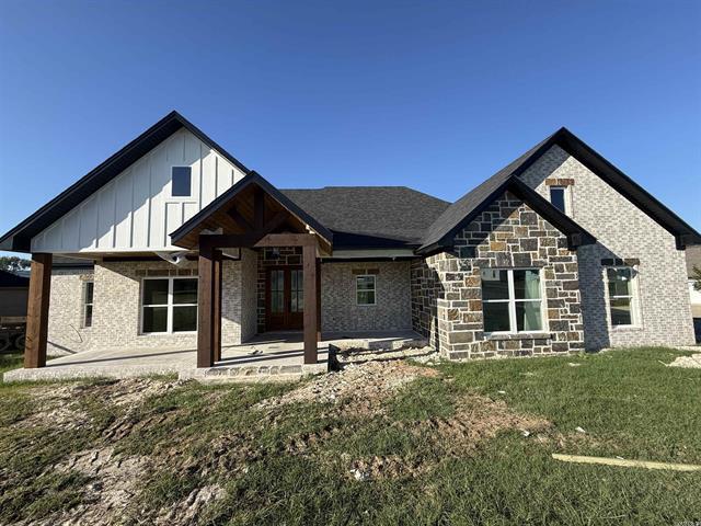 130  Emerald Lane  Greers Ferry, AR