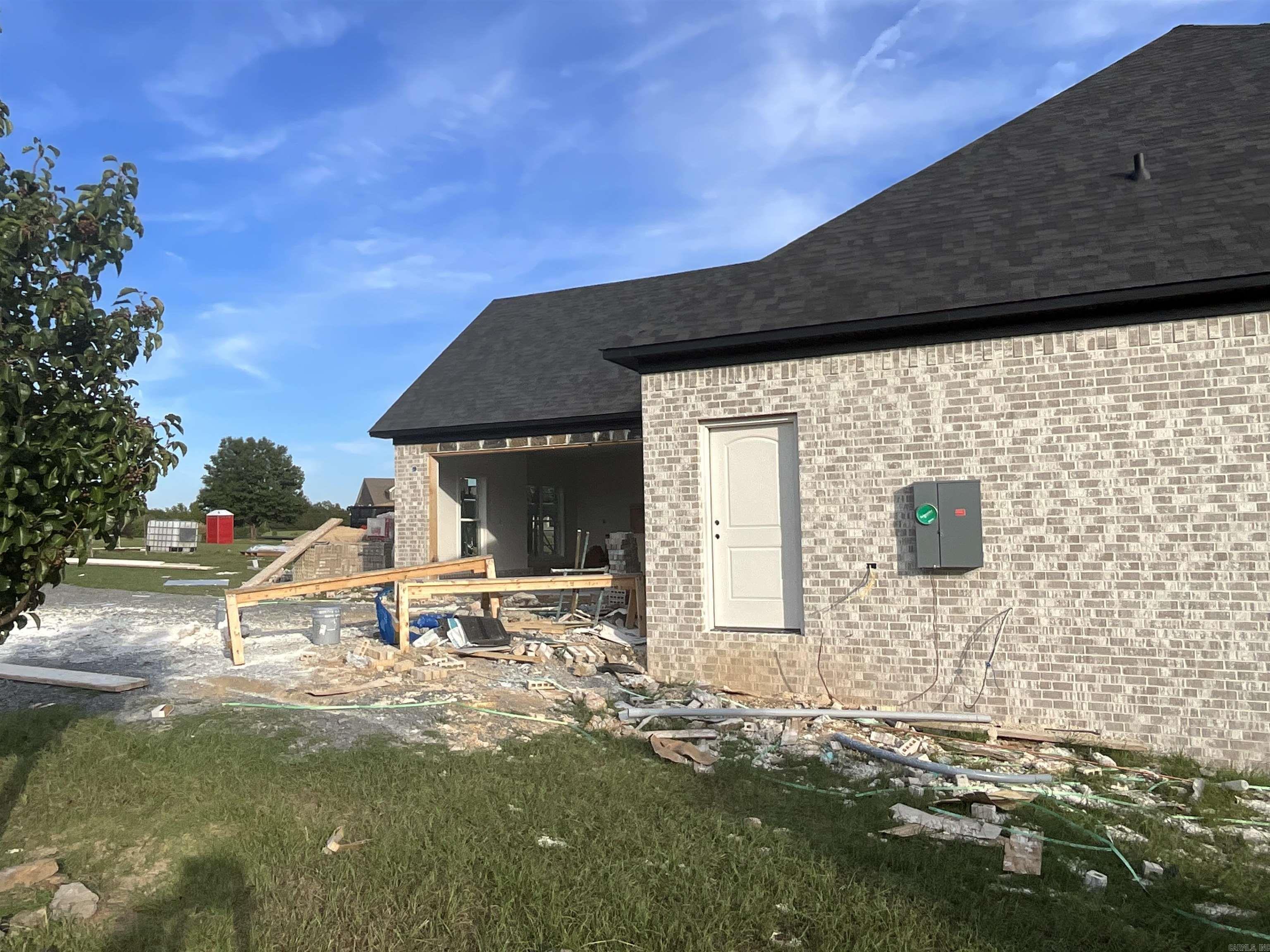 130 Emerald Lane Greers Ferry, AR 72067