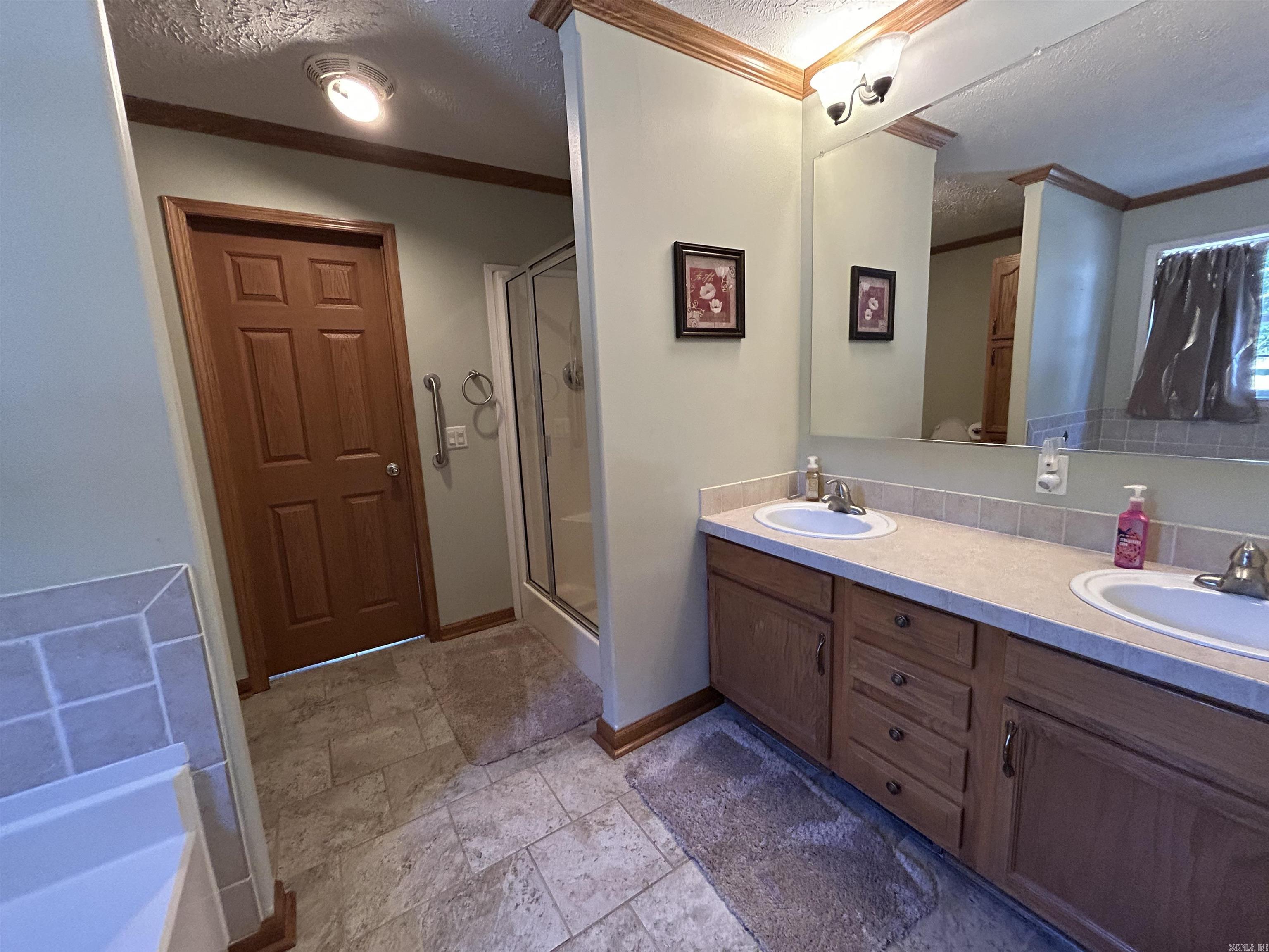 16770 MO 142  Thayer, MO