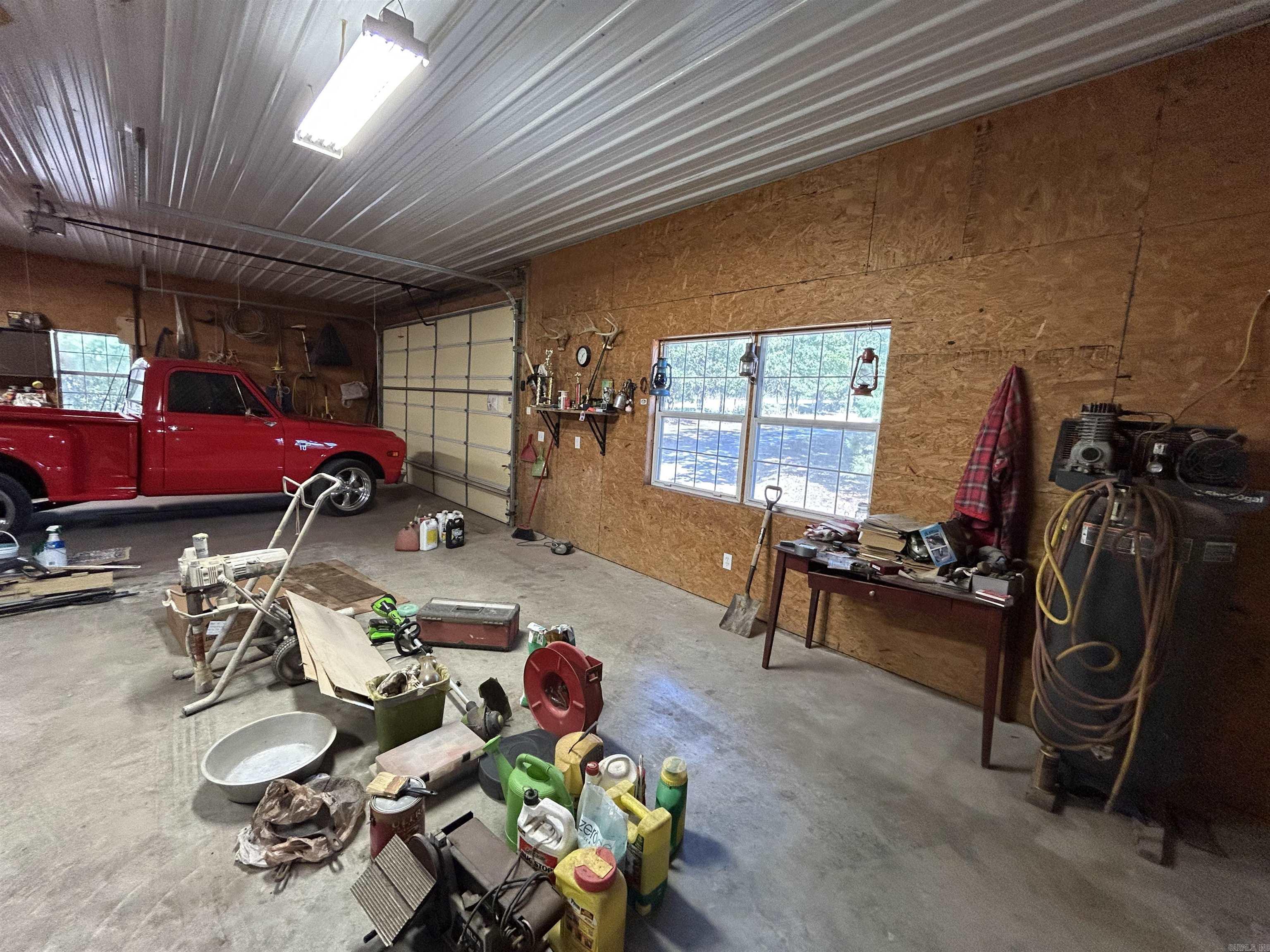 16770 MO 142  Thayer, MO