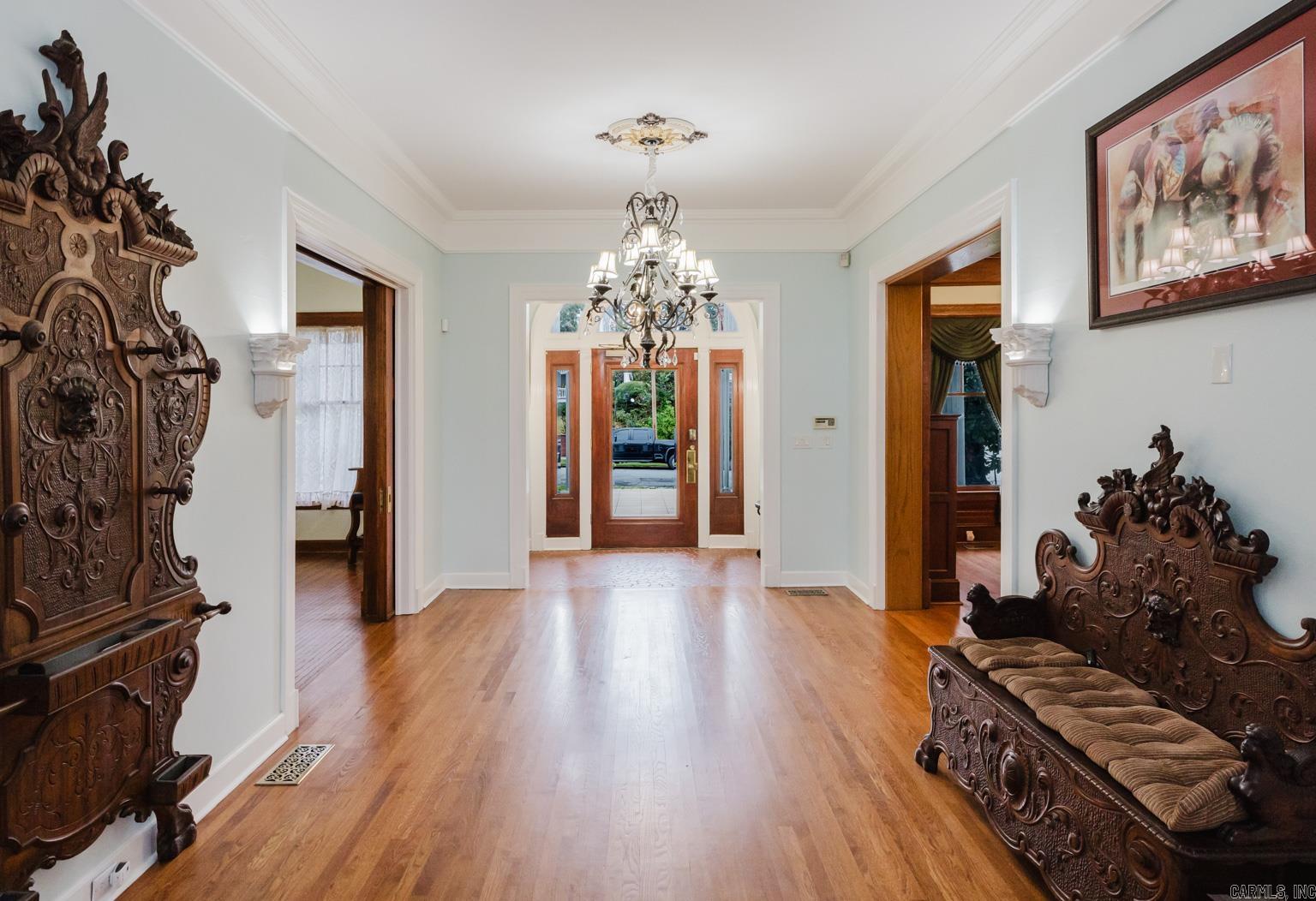 1701 Center  Little Rock, AR