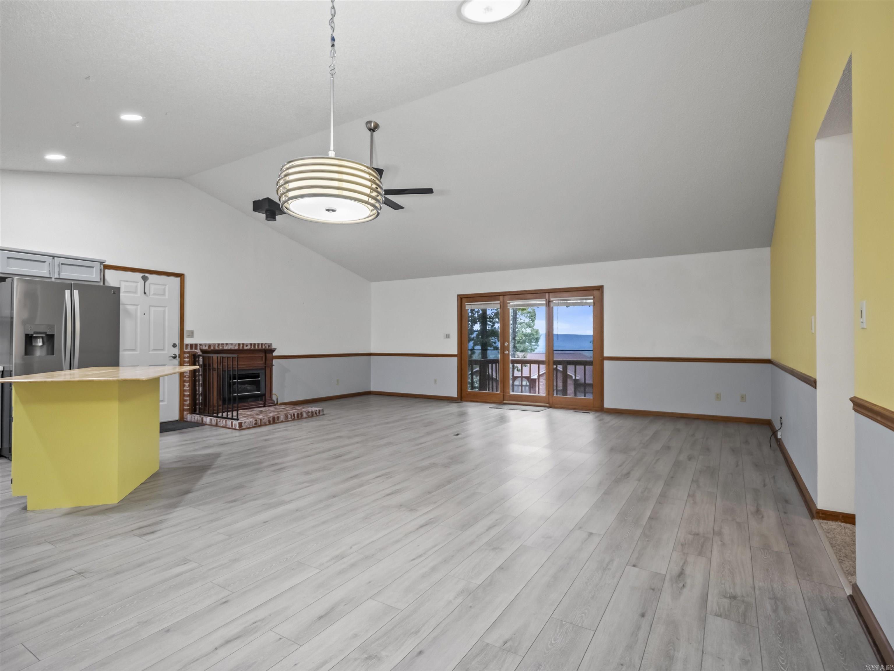 24 Cadiz  Hot Springs Village, AR