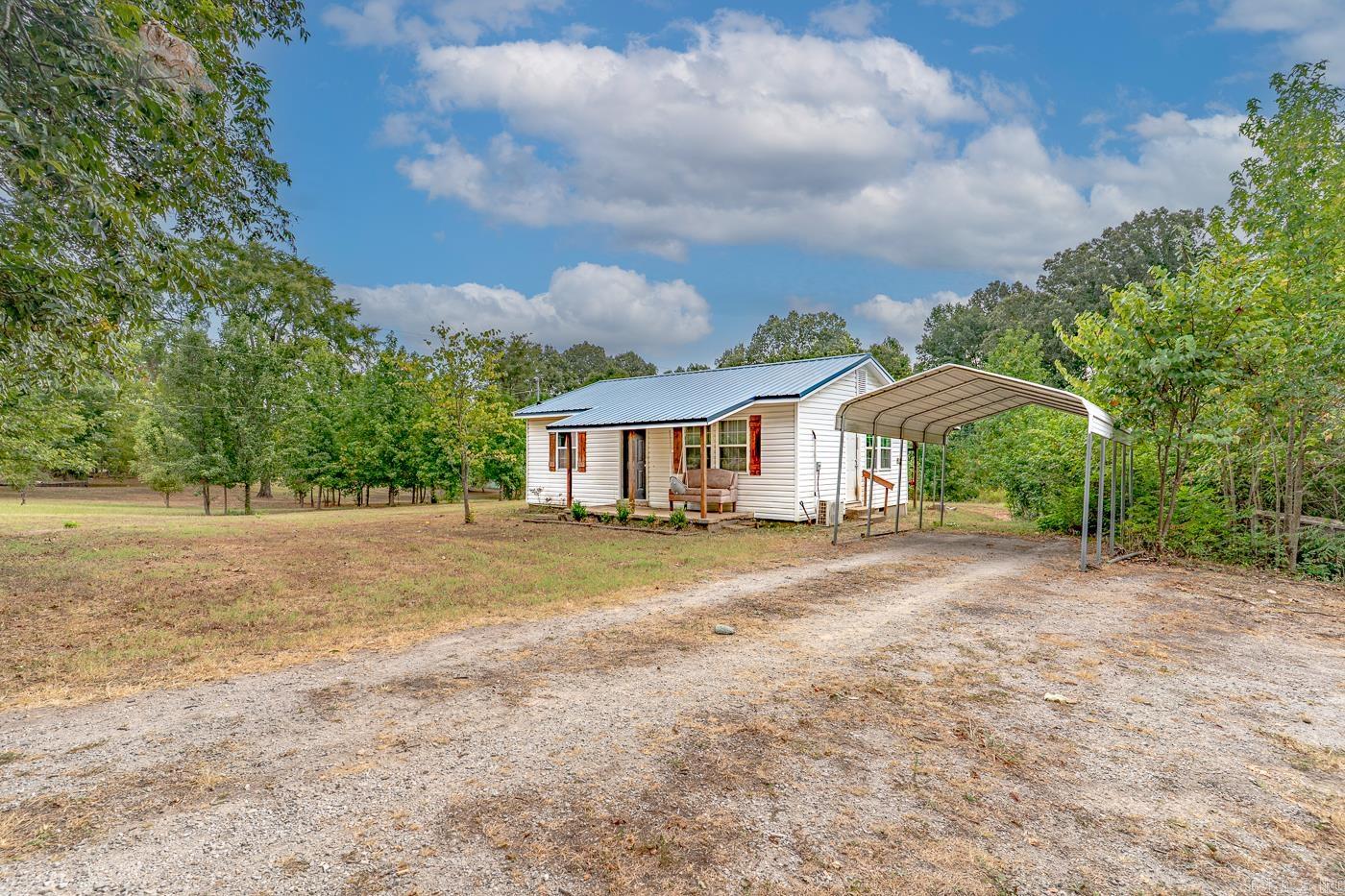 152 Lentz  Maynard, AR