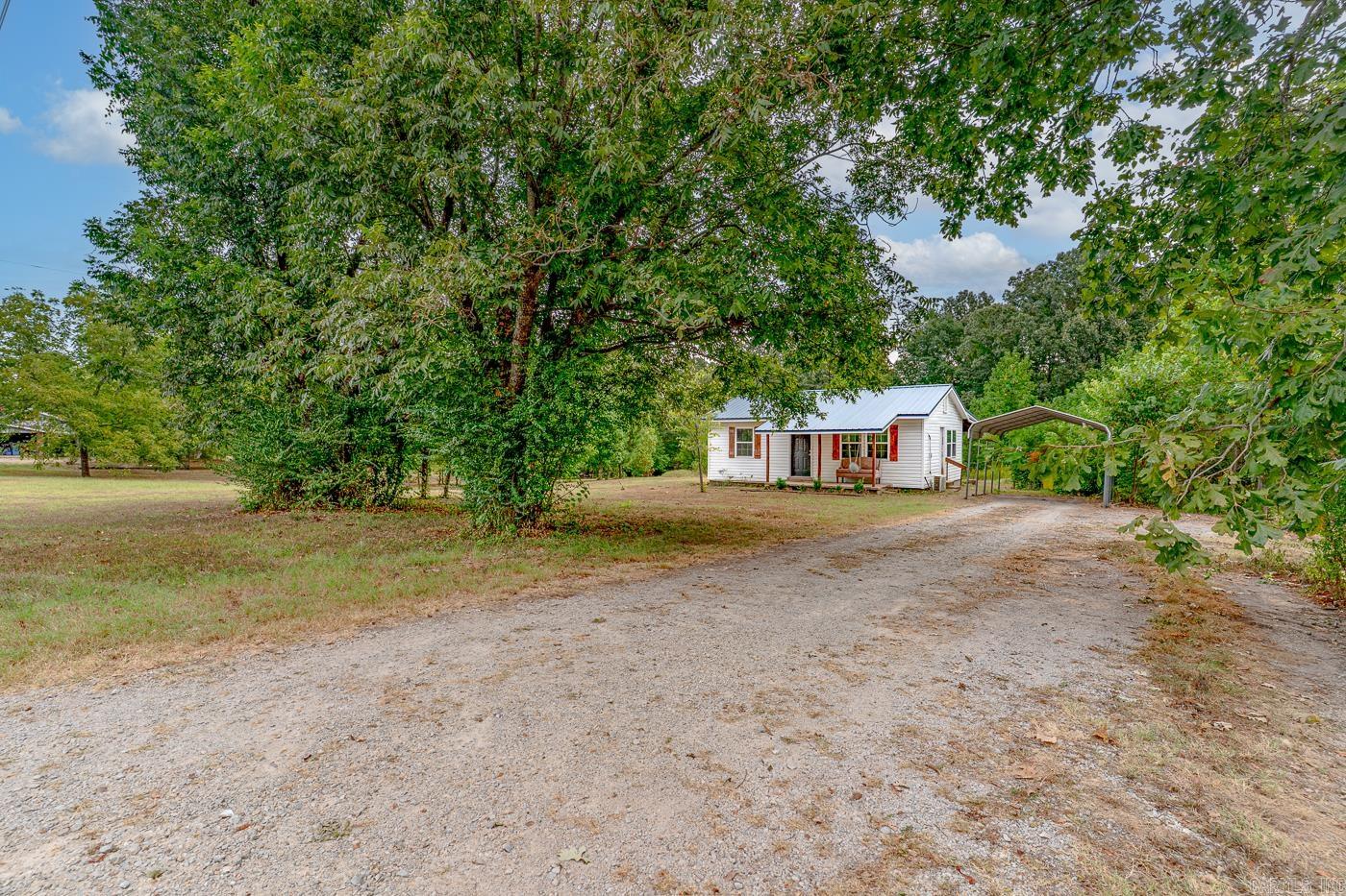 152 Lentz  Maynard, AR