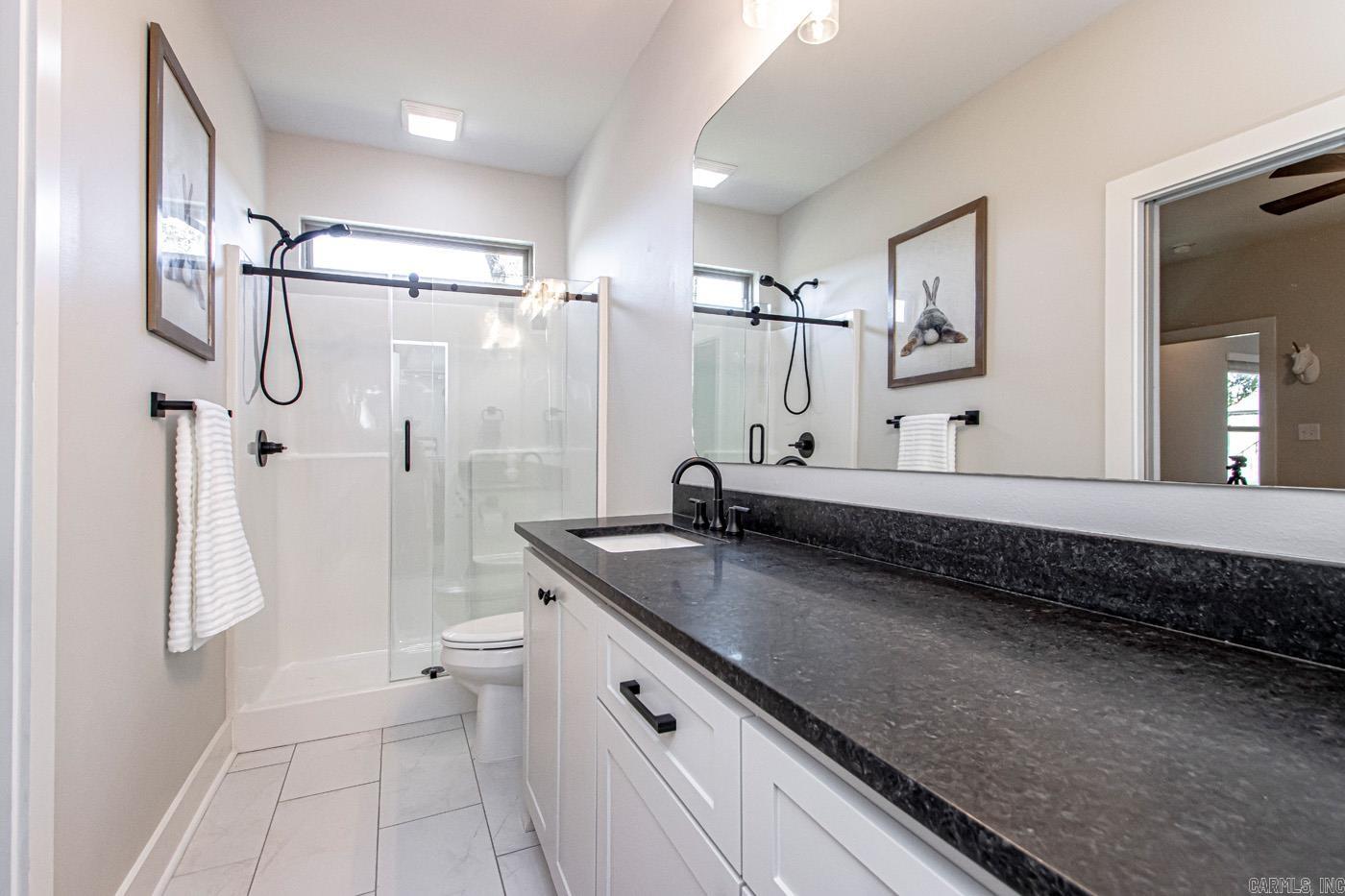 221 Lake Valley  Maumelle, AR