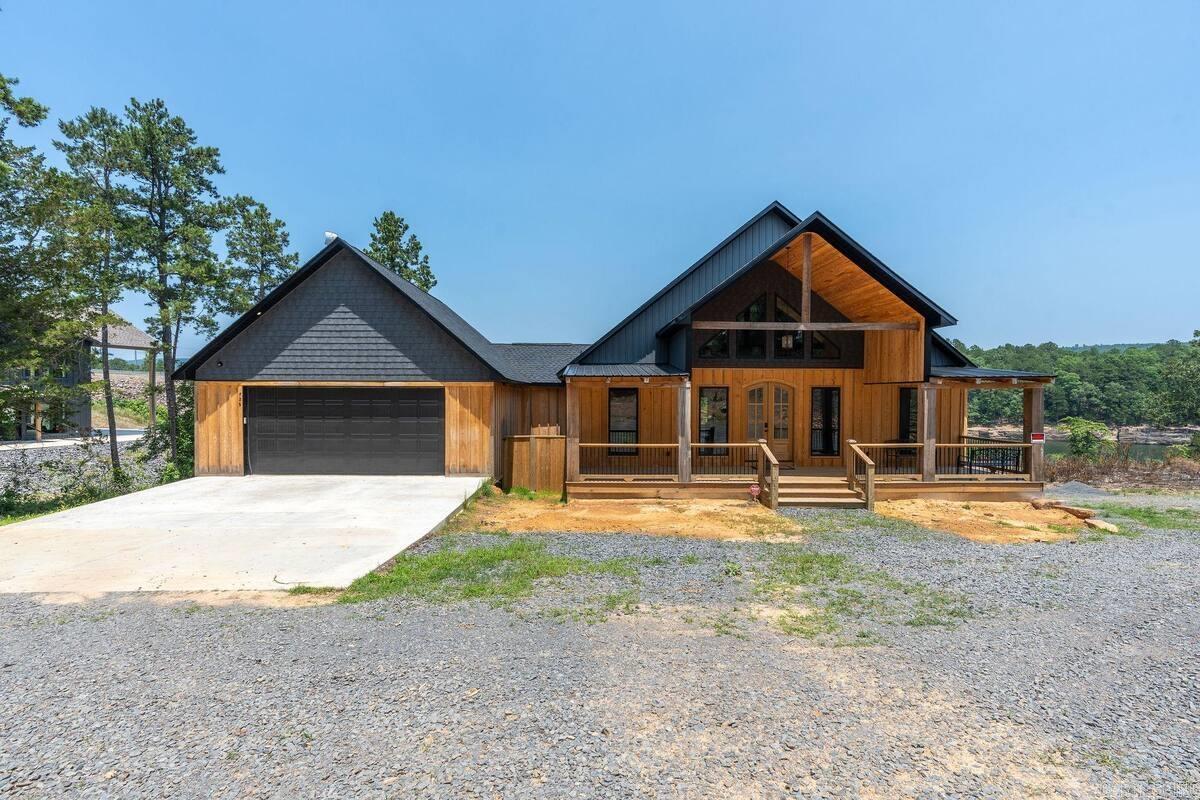 726 Sunny Slope Greers Ferry, AR 72044