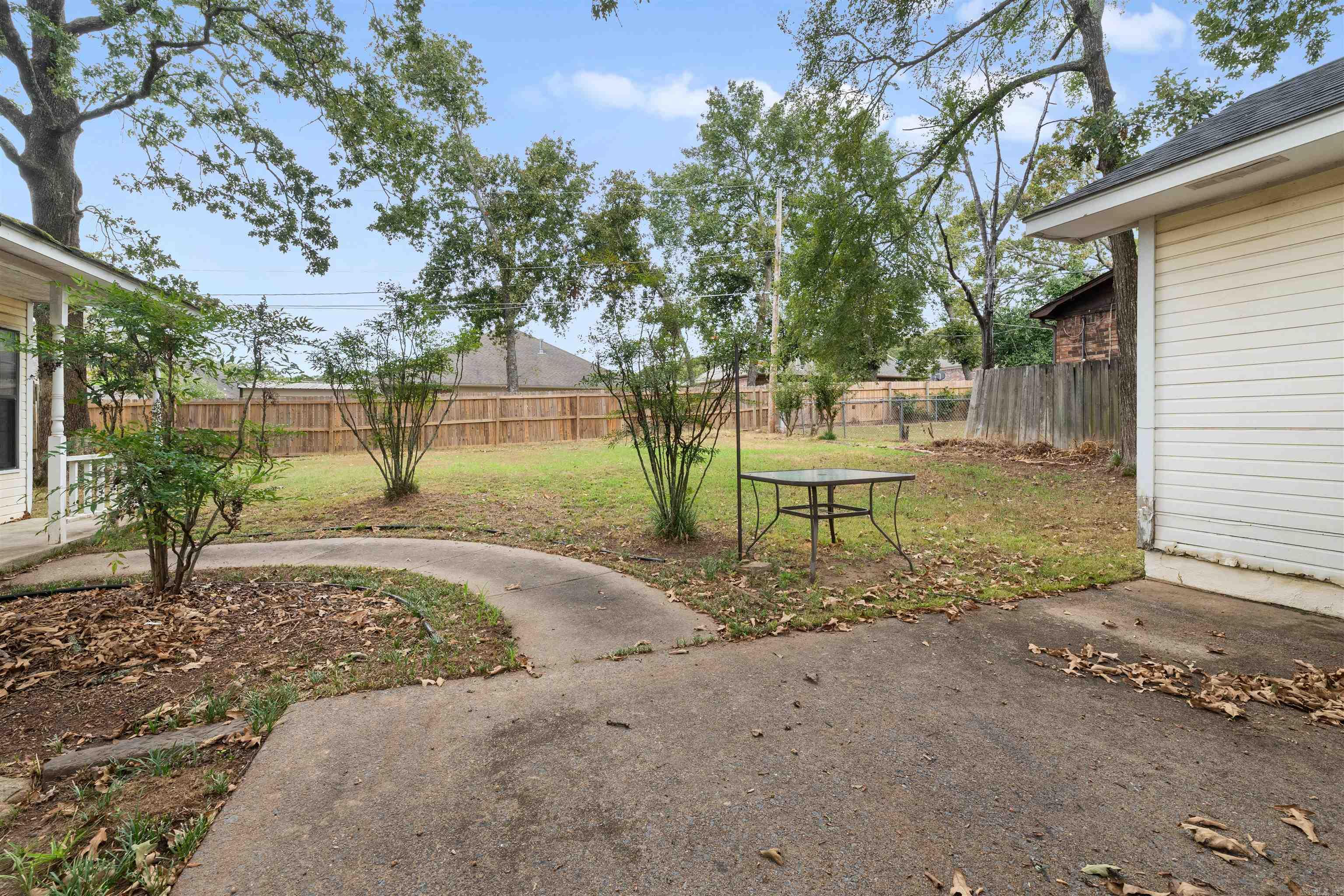 105 Heatherbrae  Sherwood, AR