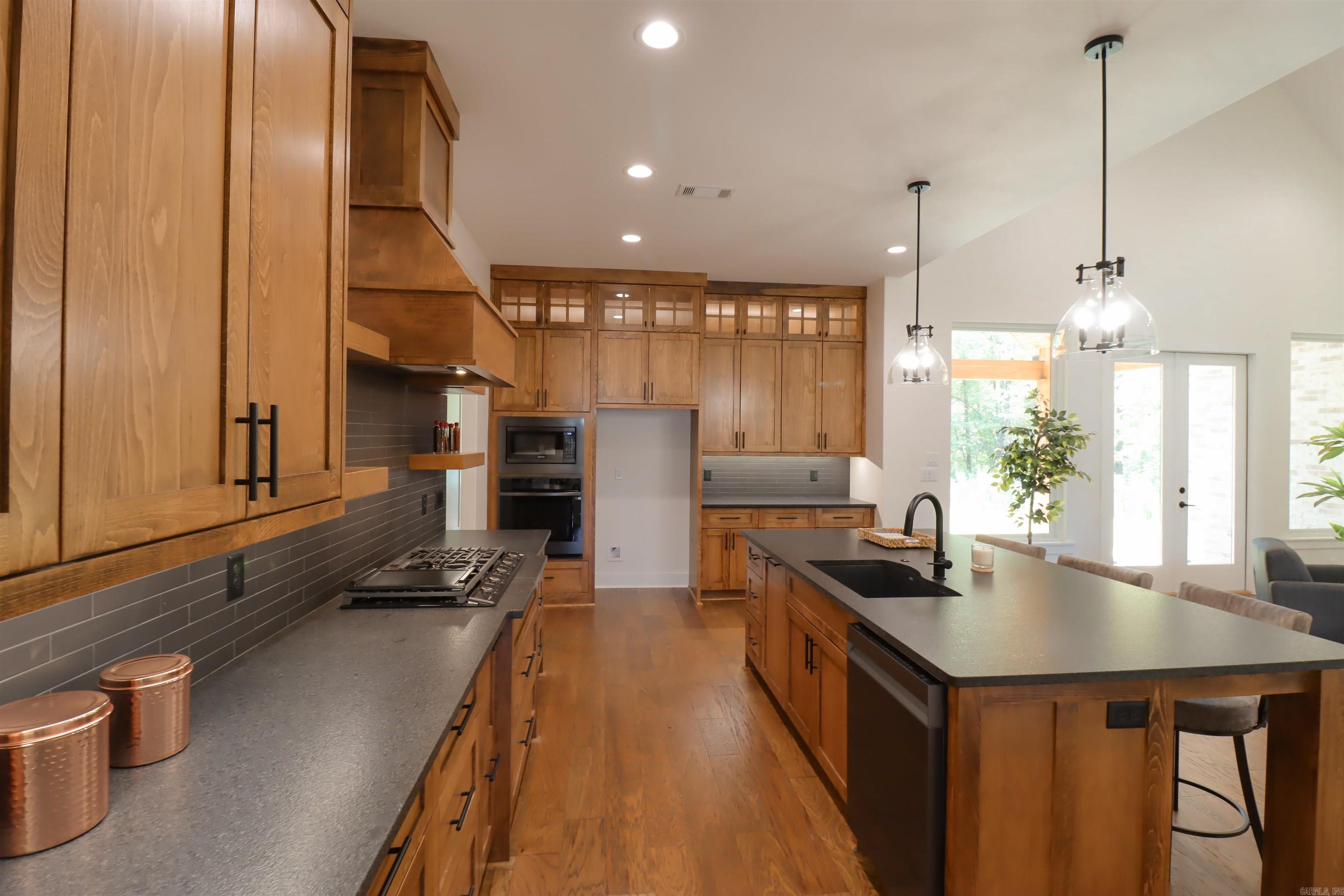 3053 Avilla Manor  Alexander, AR