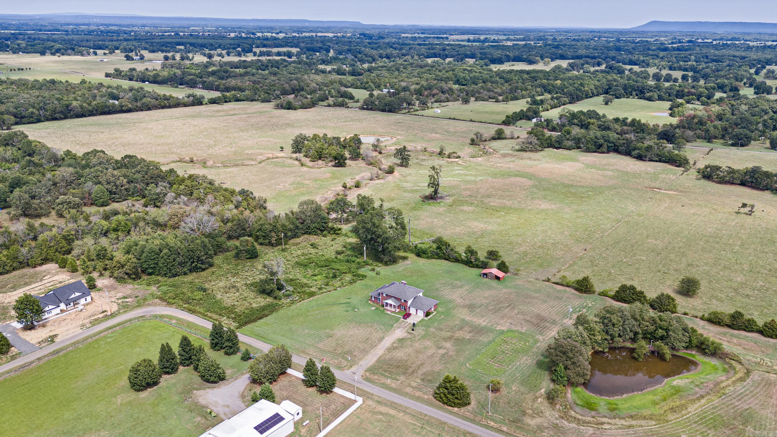 10418 East Gate Circle  Dardanelle, AR