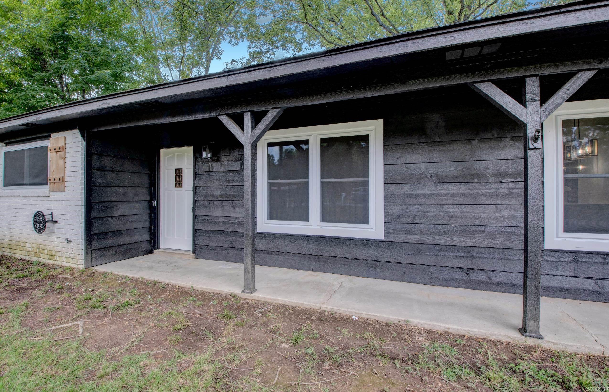996 Hacienda  Benton, AR