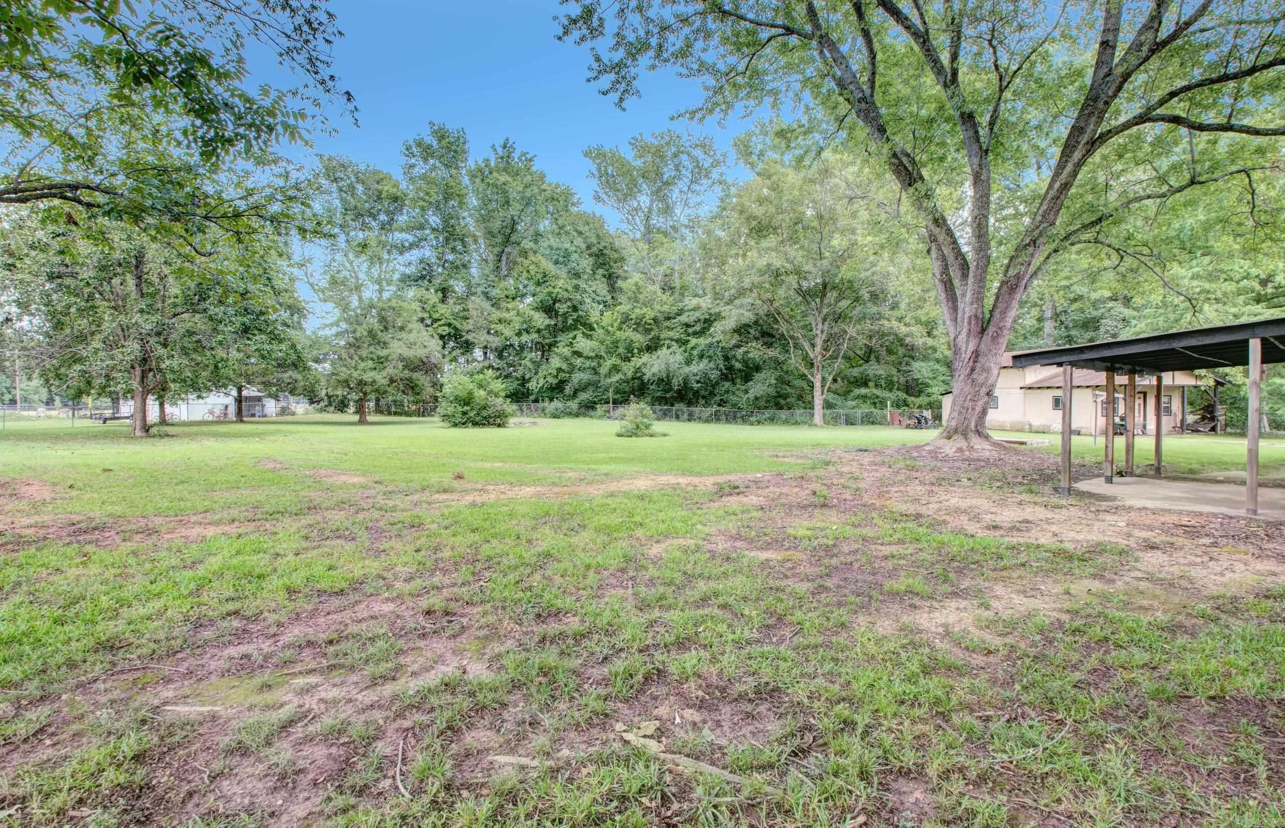 996 Hacienda  Benton, AR