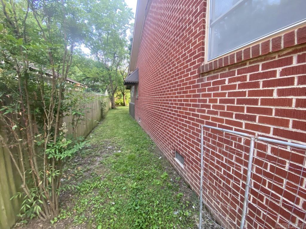 1614 Dewey  Newport, AR