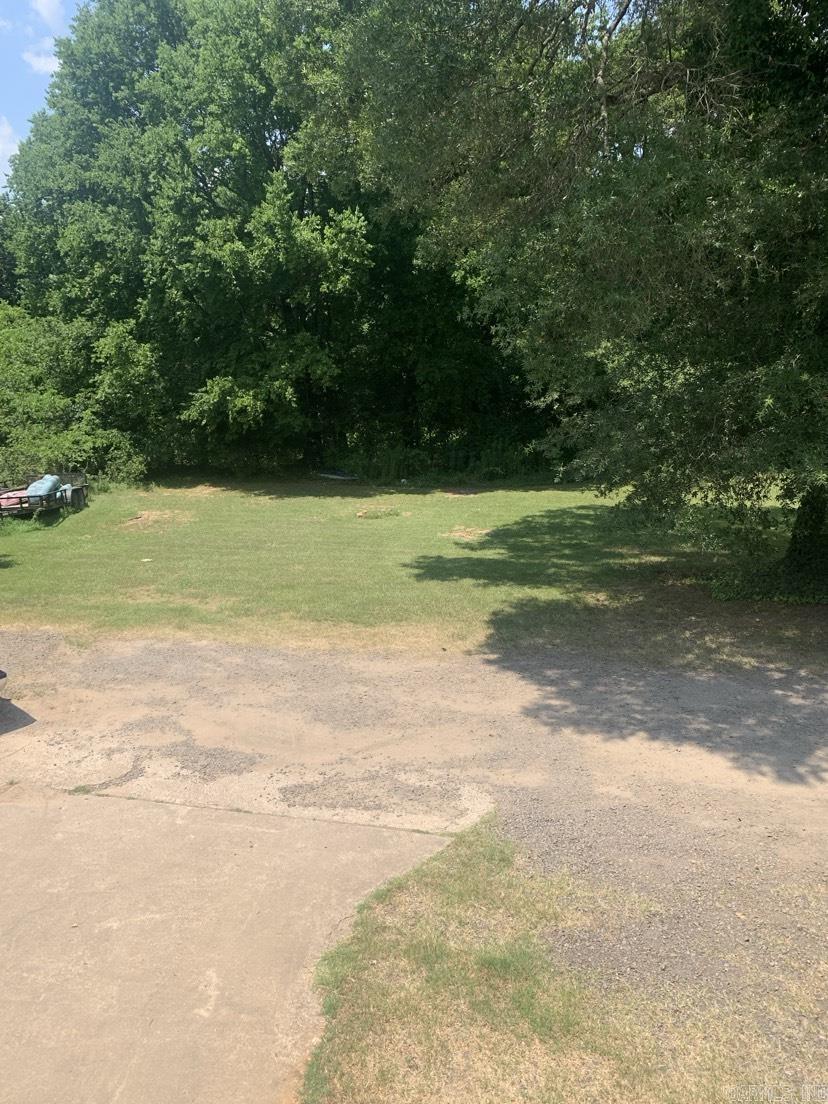 25540 E Highway 10  Ola, AR