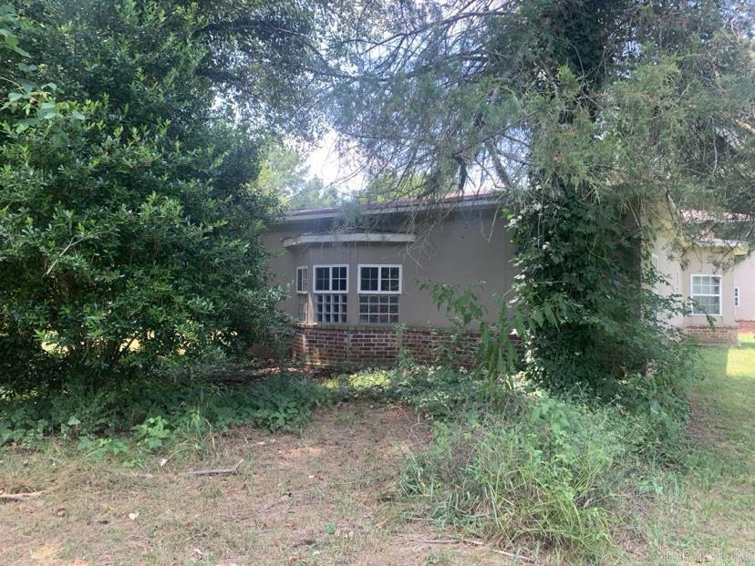 25540 E Highway 10  Ola, AR