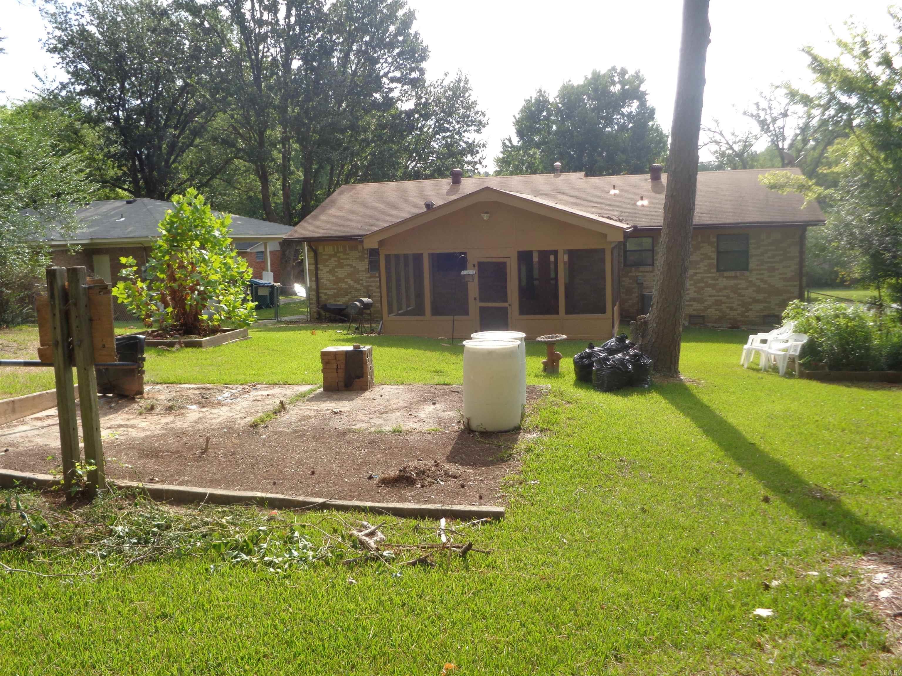 1408 Twin Lakes Drive Little Rock, AR 72205-6773