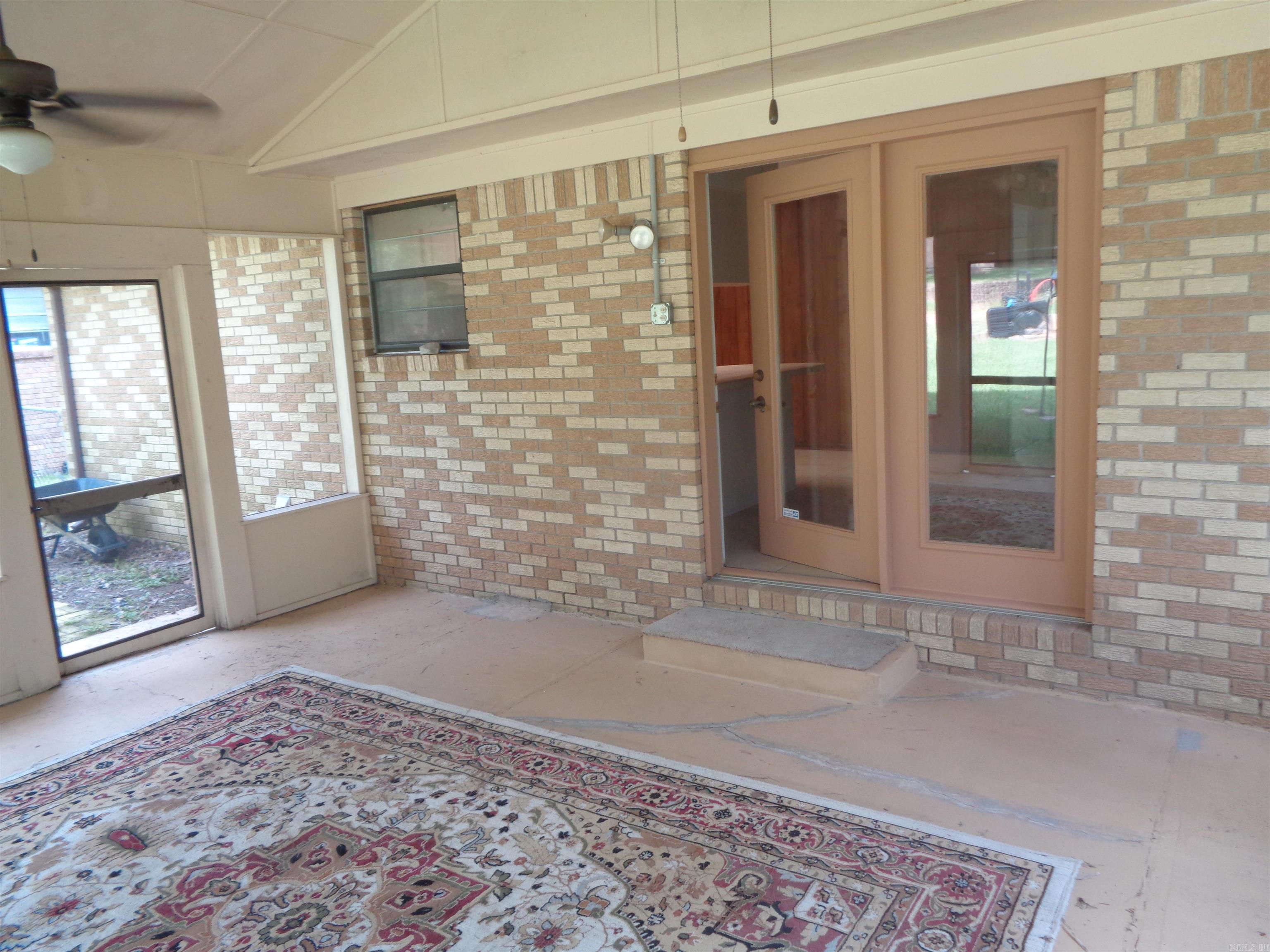 1408 Twin Lakes Drive Little Rock, AR 72205-6773