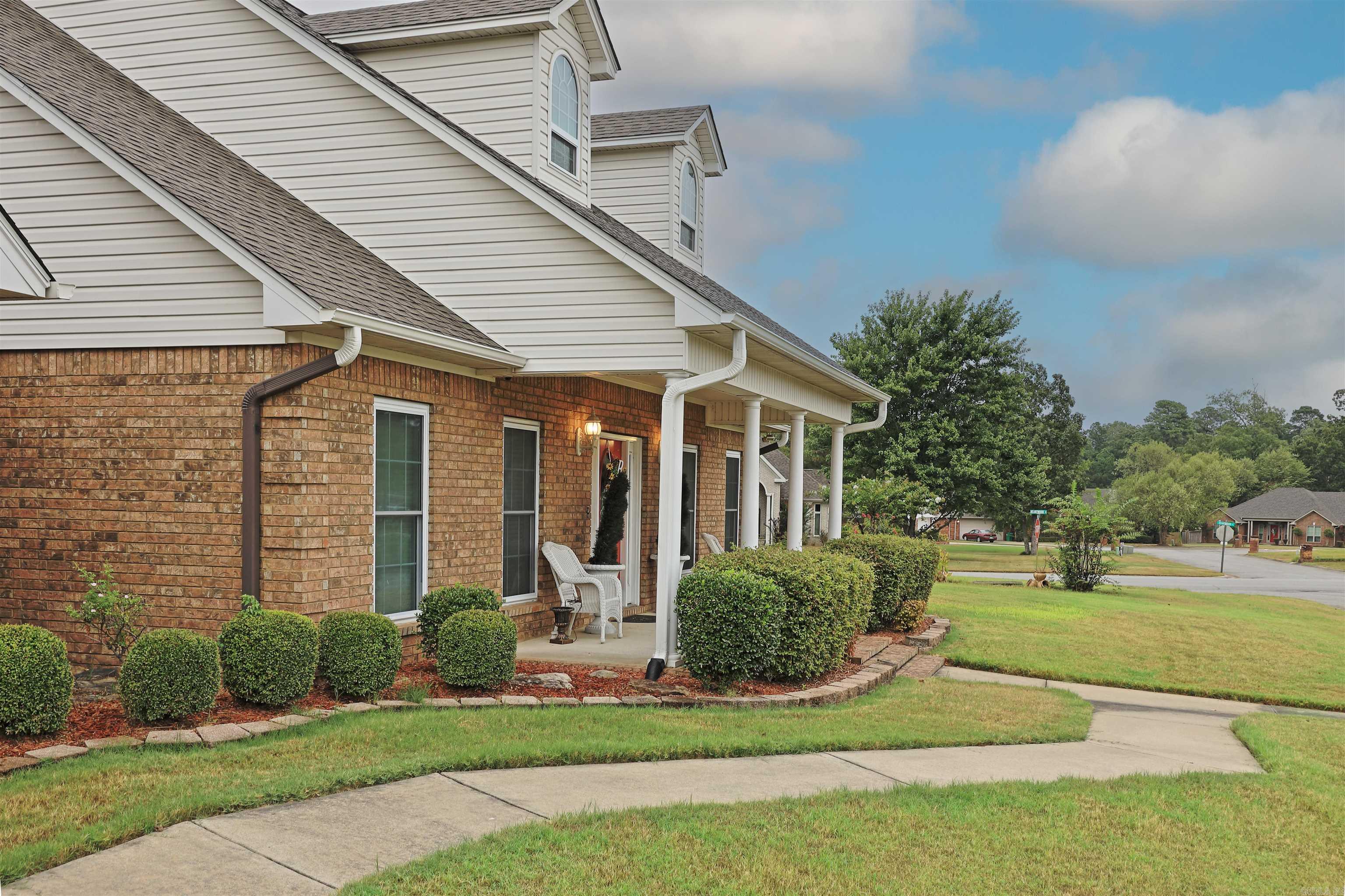 203 Fawn Cove  White Hall, AR
