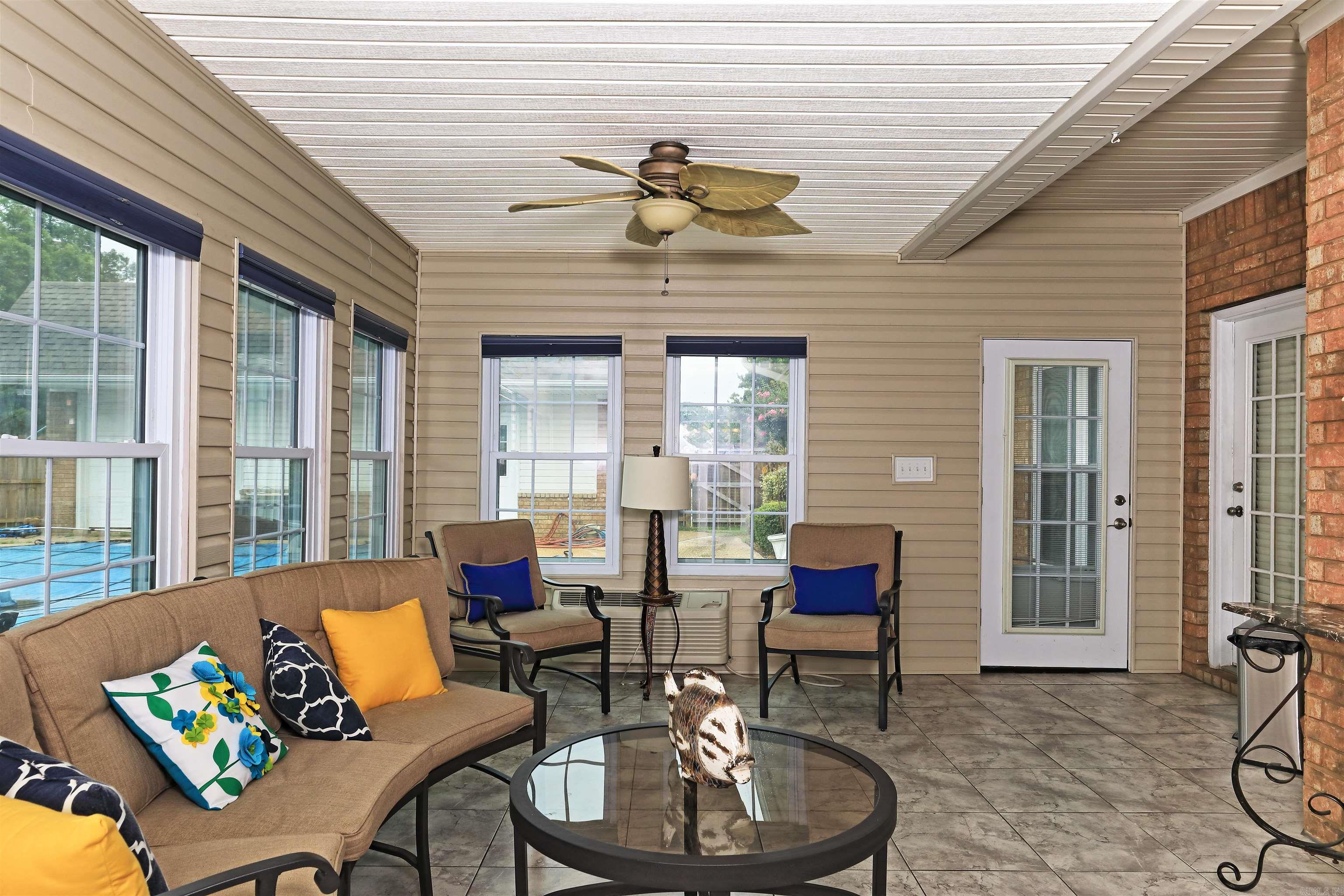 203 Fawn Cove  White Hall, AR