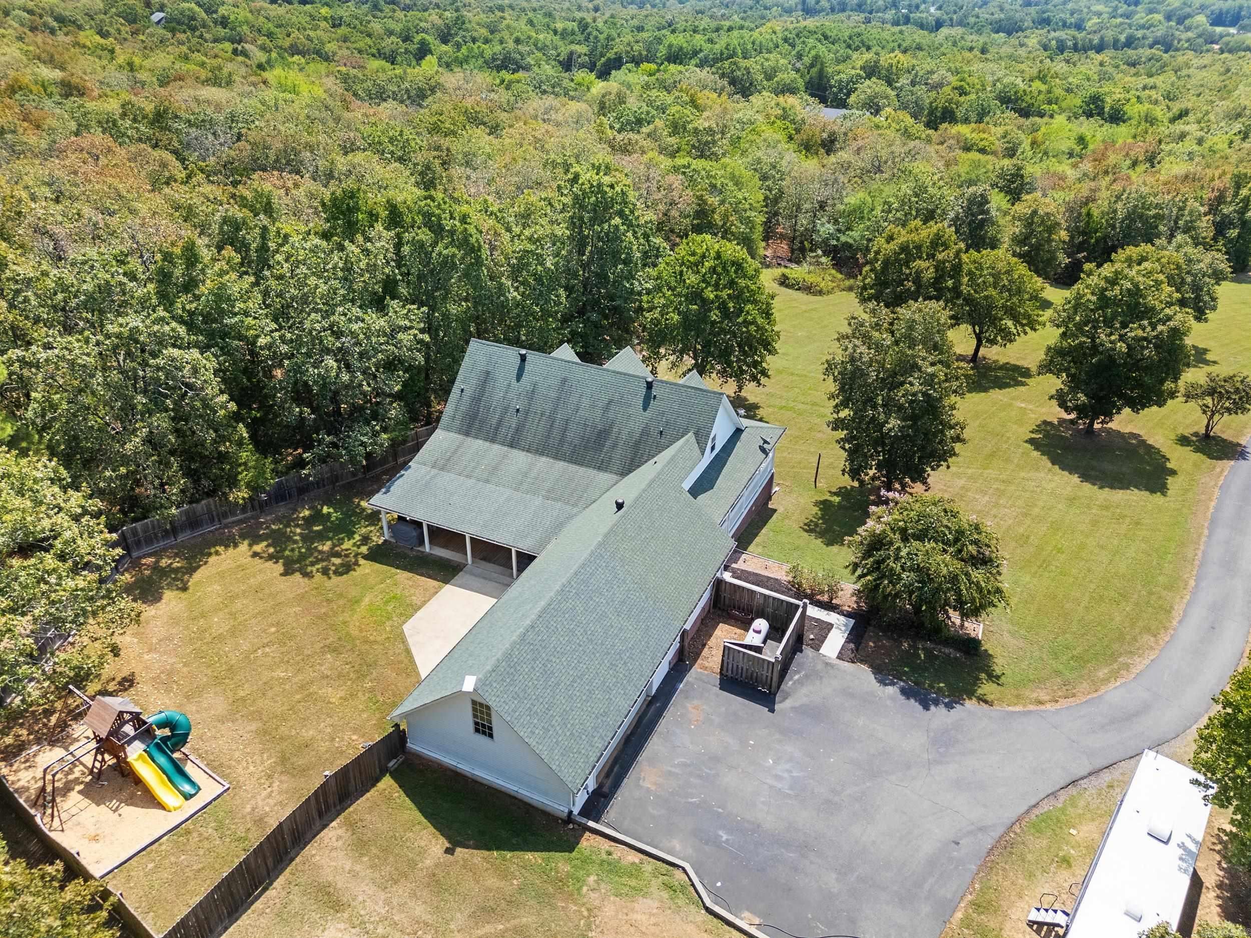43 Mill Stone Dr.  Greenbrier, AR