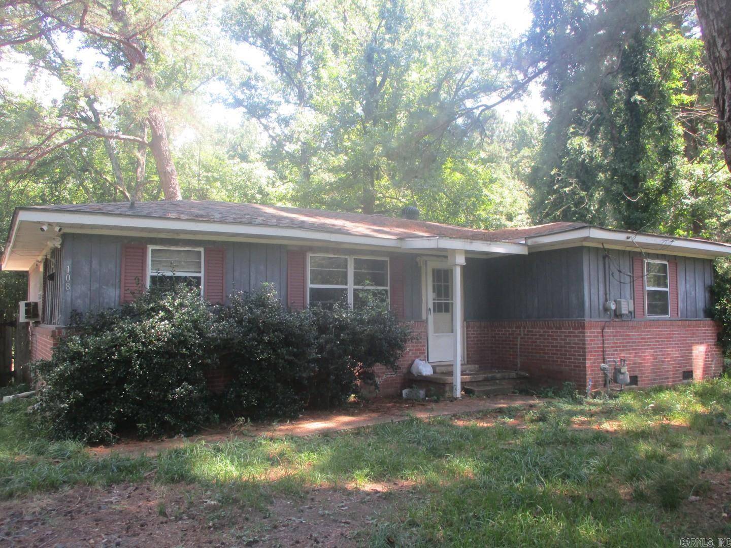 108 Curtis  Gurdon, AR