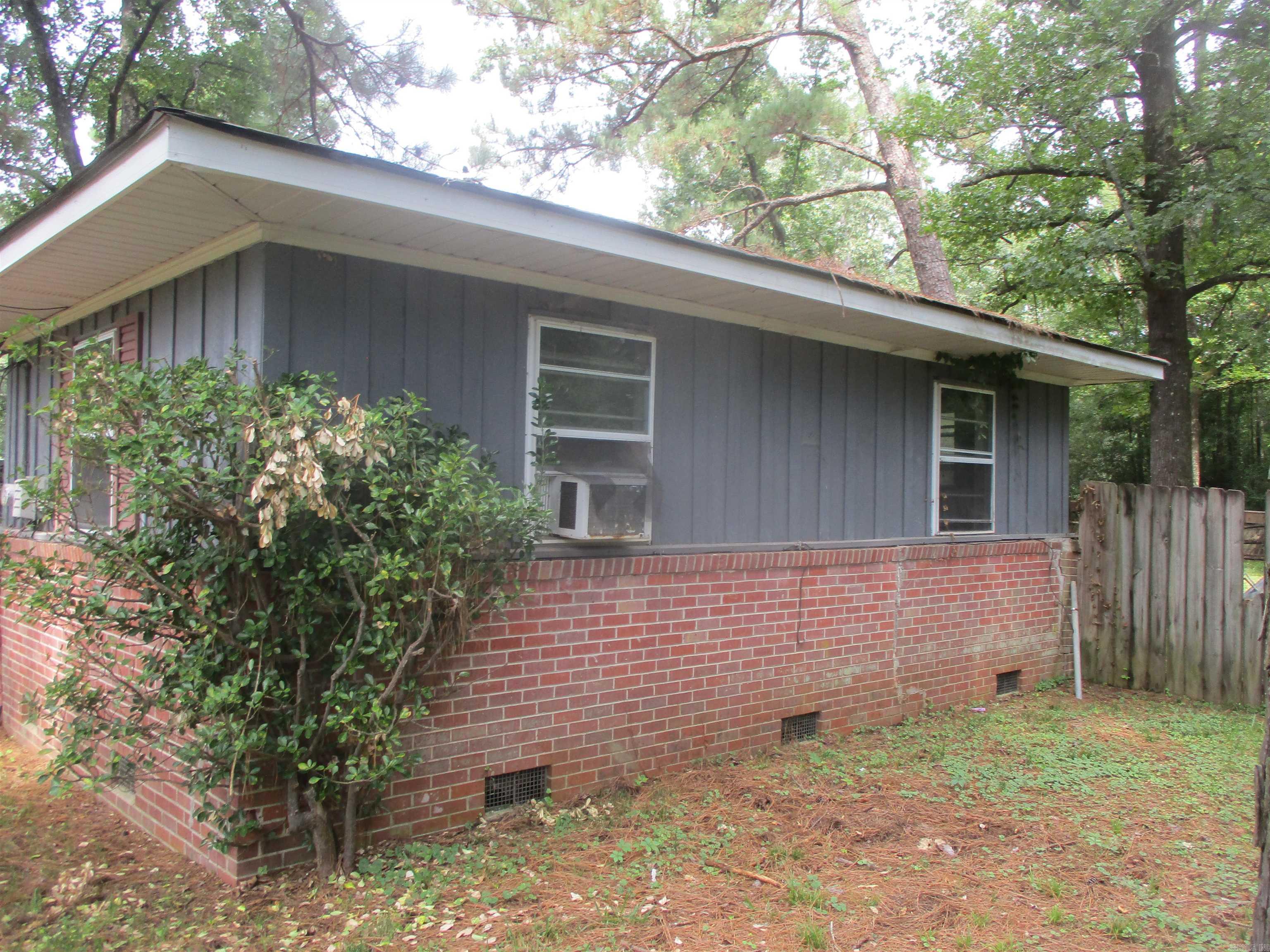 108 Curtis Road Gurdon, AR 71743