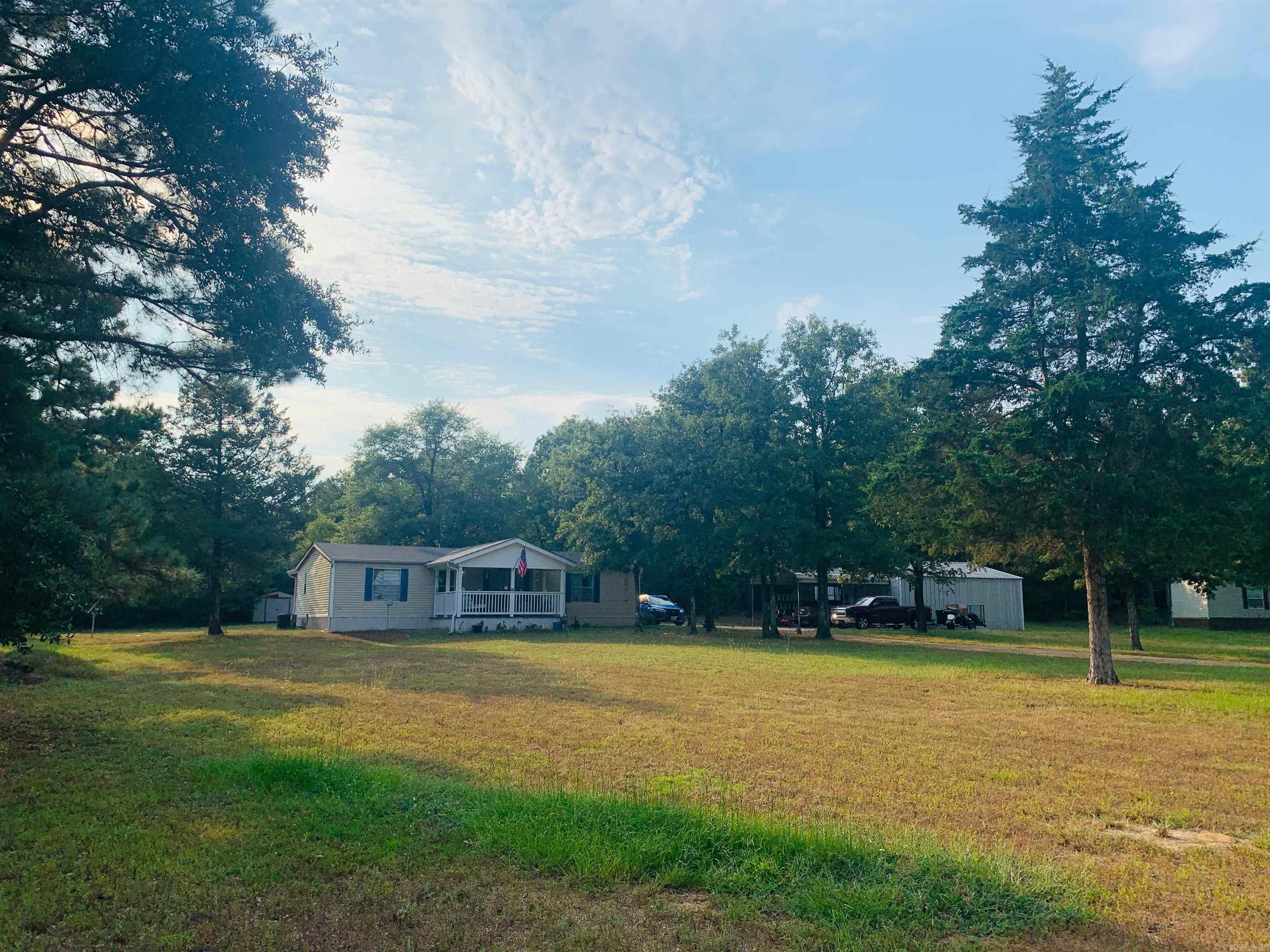 1751 County Road 4345  Bivins, TX