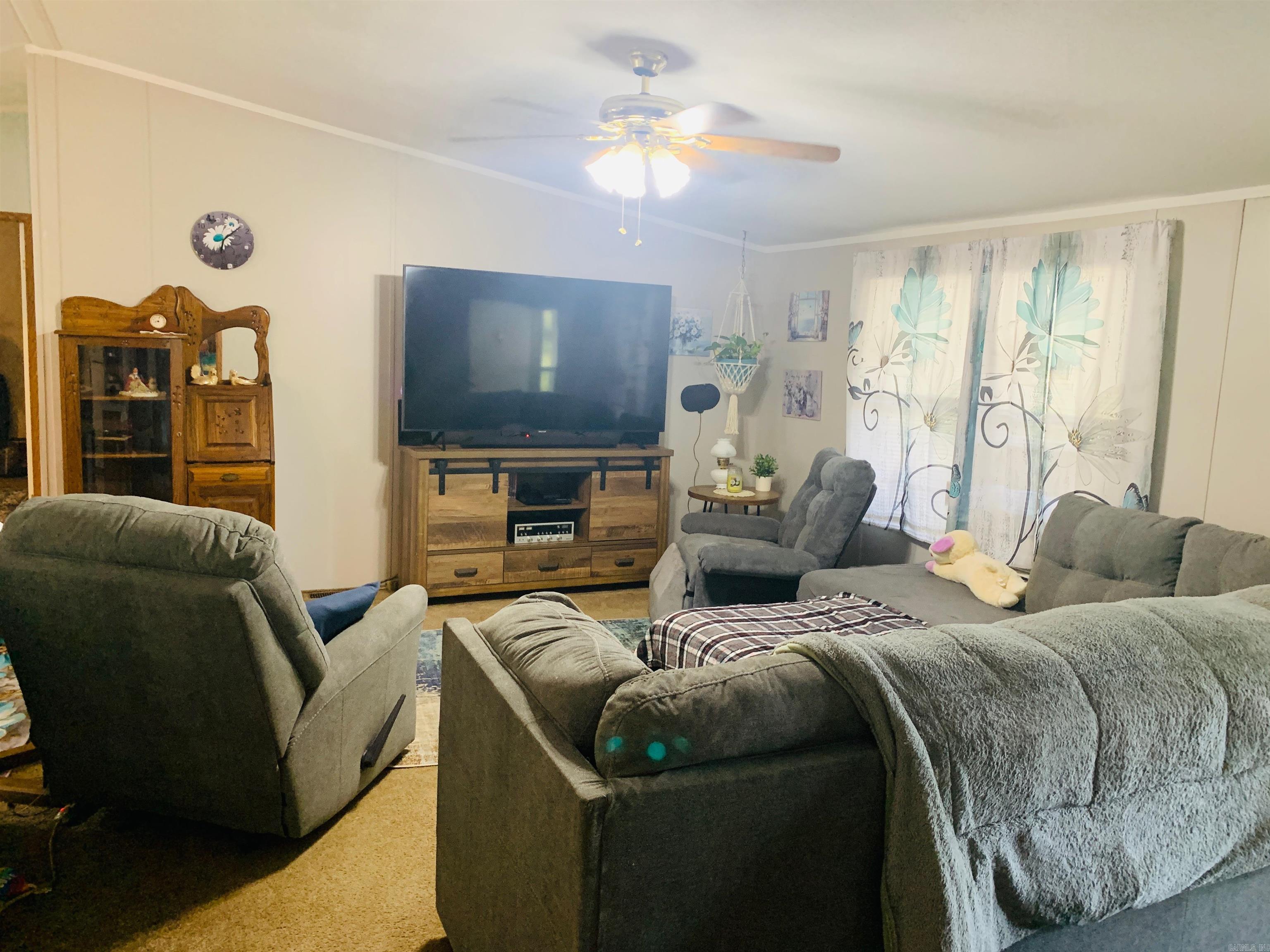 1751 County Road 4345  Bivins, TX