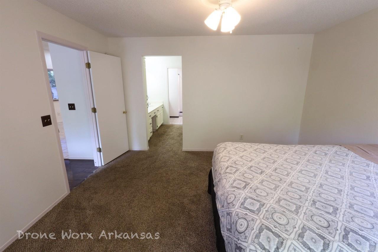 9 Piccadilly  Bella Vista, AR